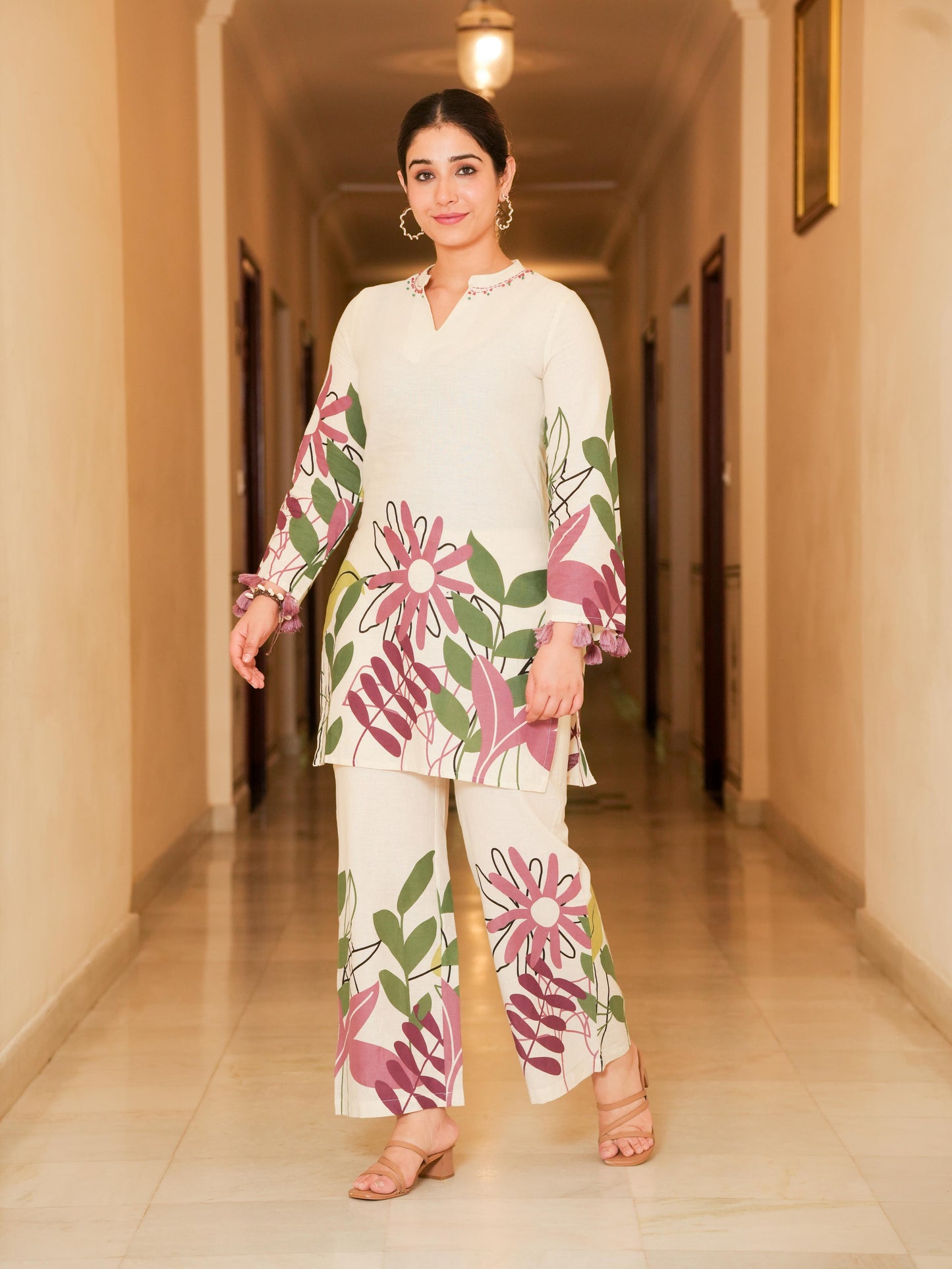 Linen Cotton Placement Print Straight Cream Kurta
