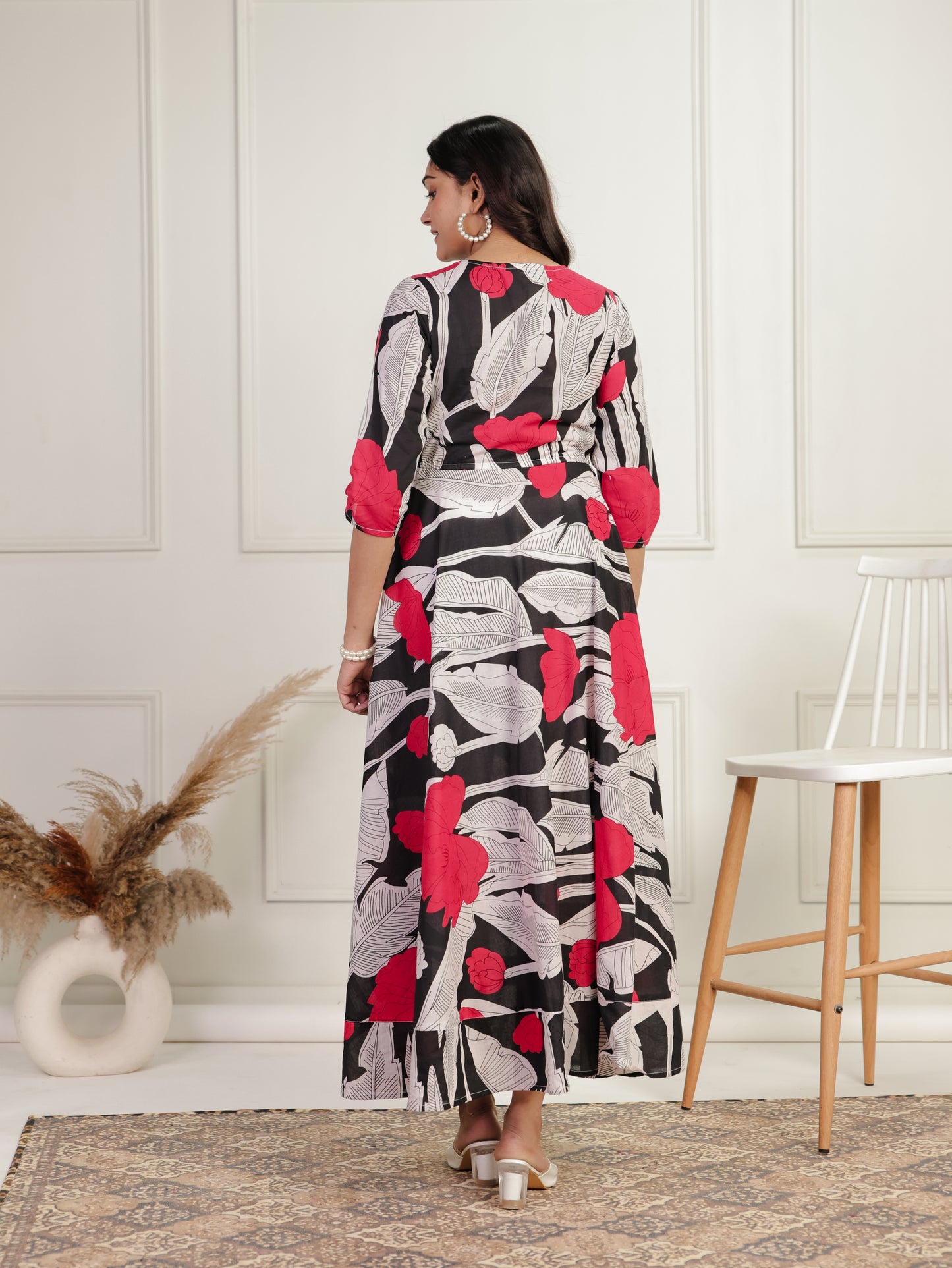 Soft Cotton Floral Flared Black Dress