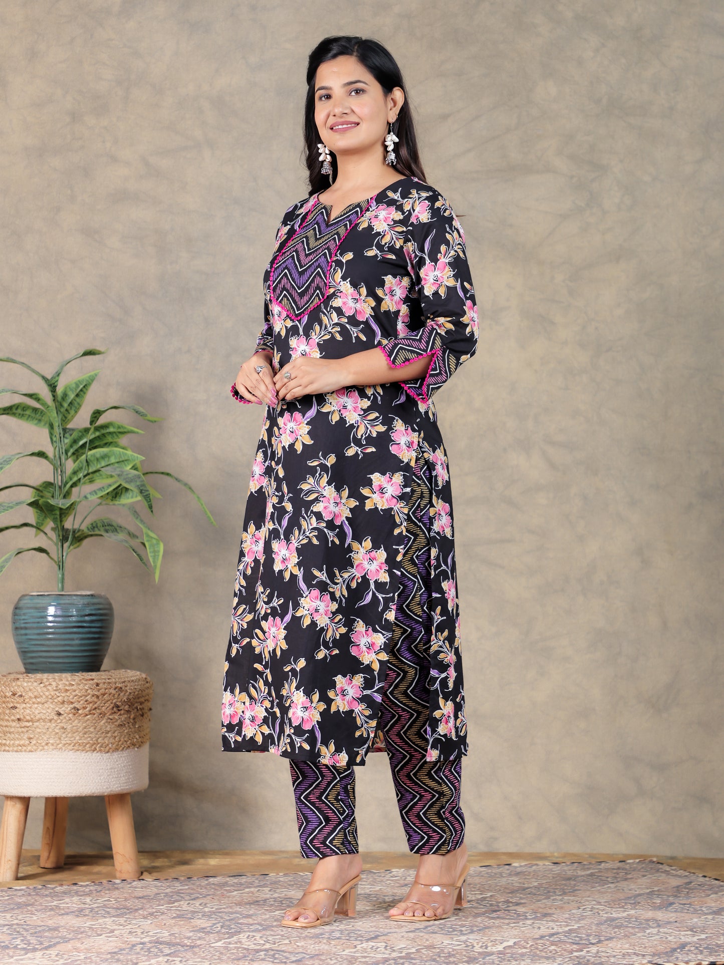 Soft Cotton Floral Straight Black Kurta