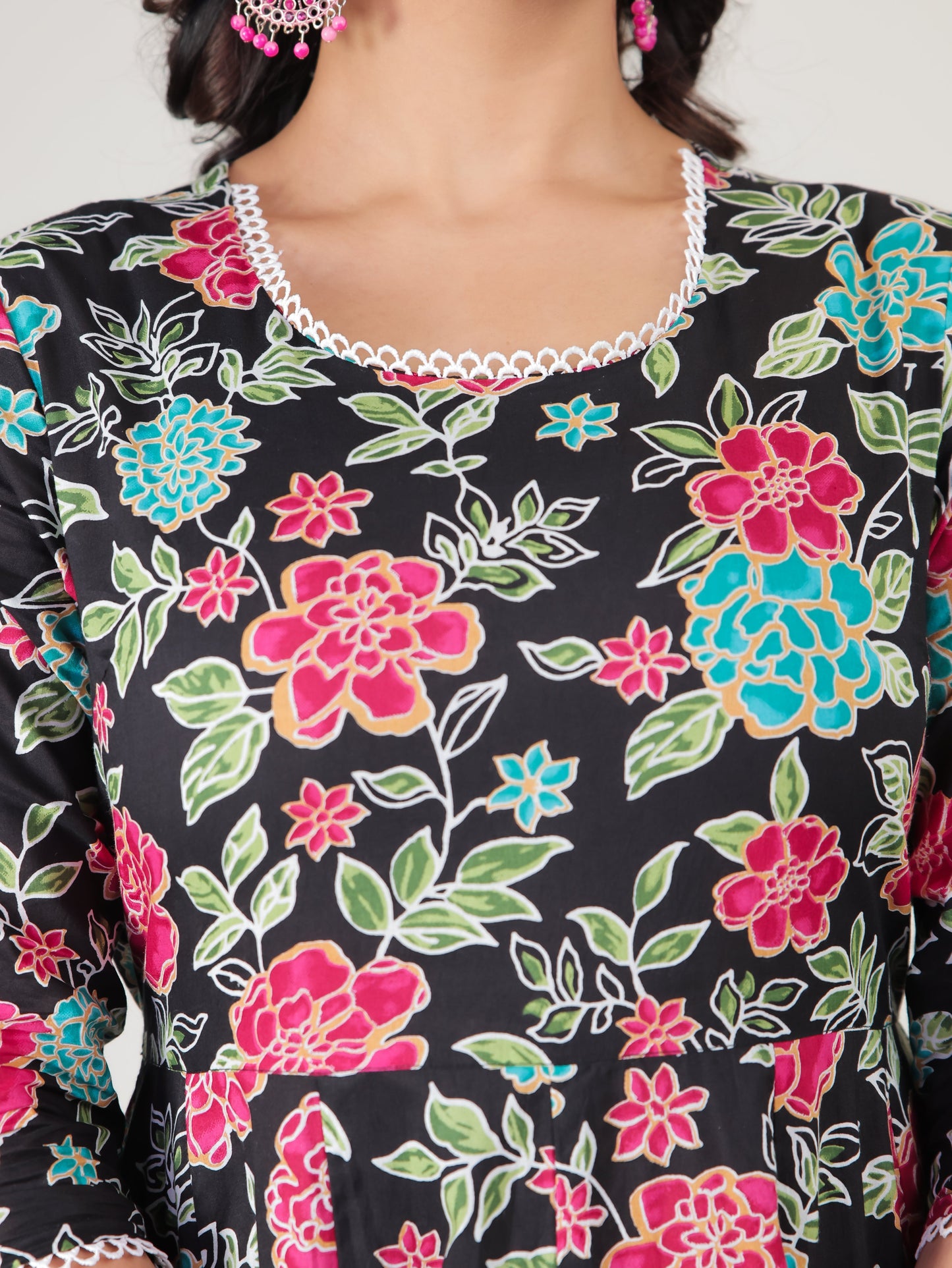 Soft Cotton Floral Tiered Black Dress