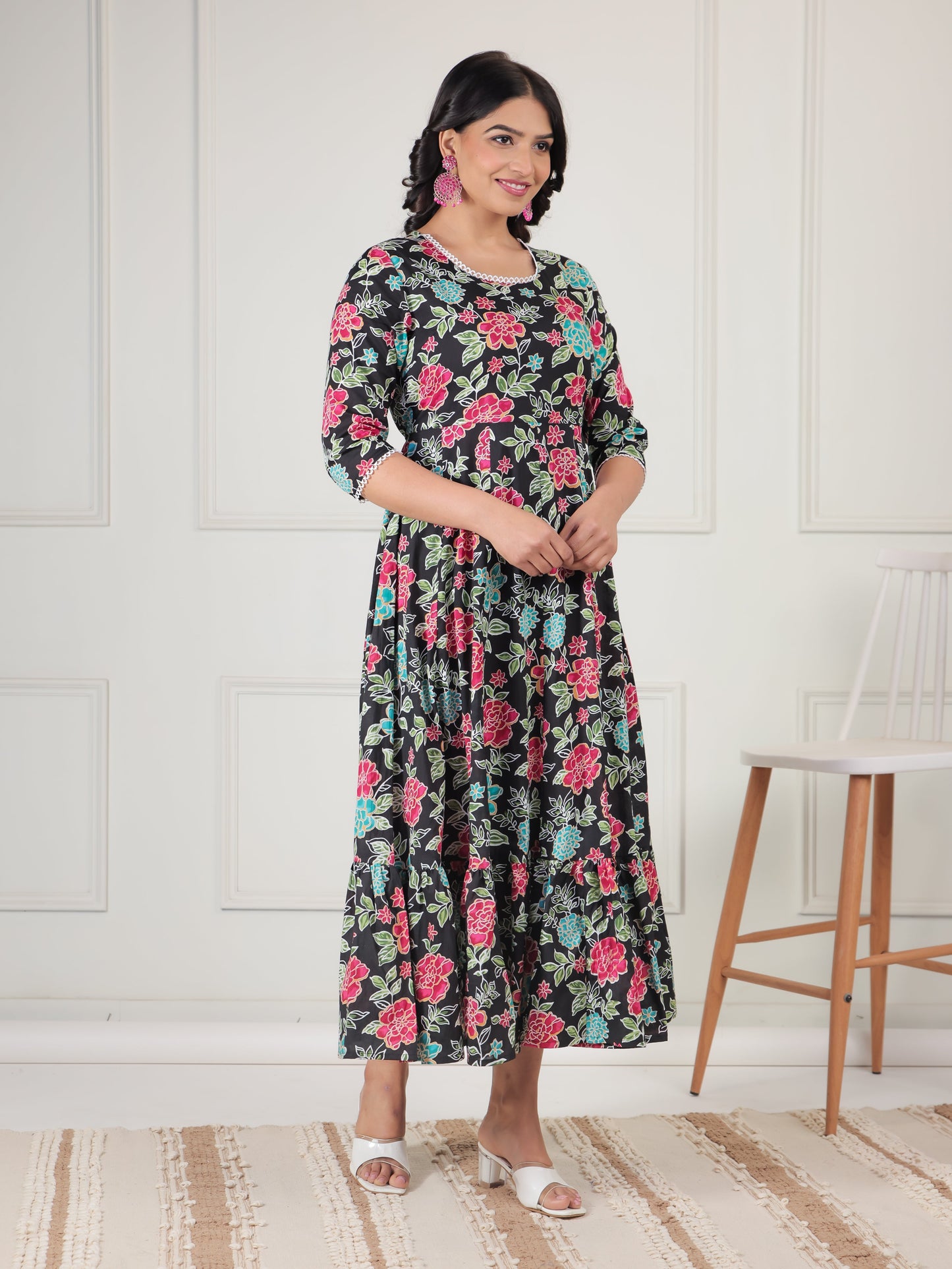 Soft Cotton Floral Tiered Black Dress
