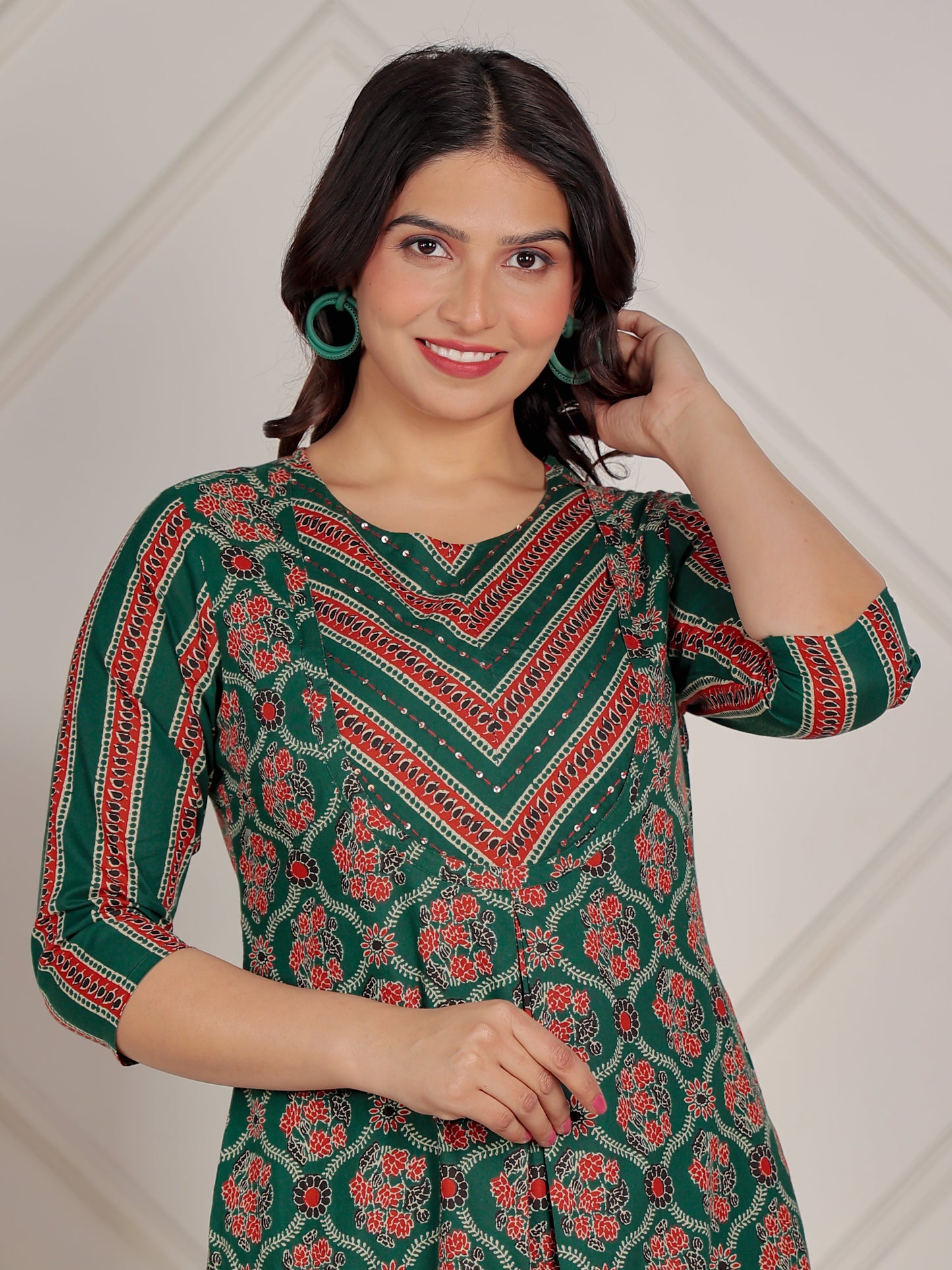 Embroidered Soft Cotton Floral A-line Green Kurta