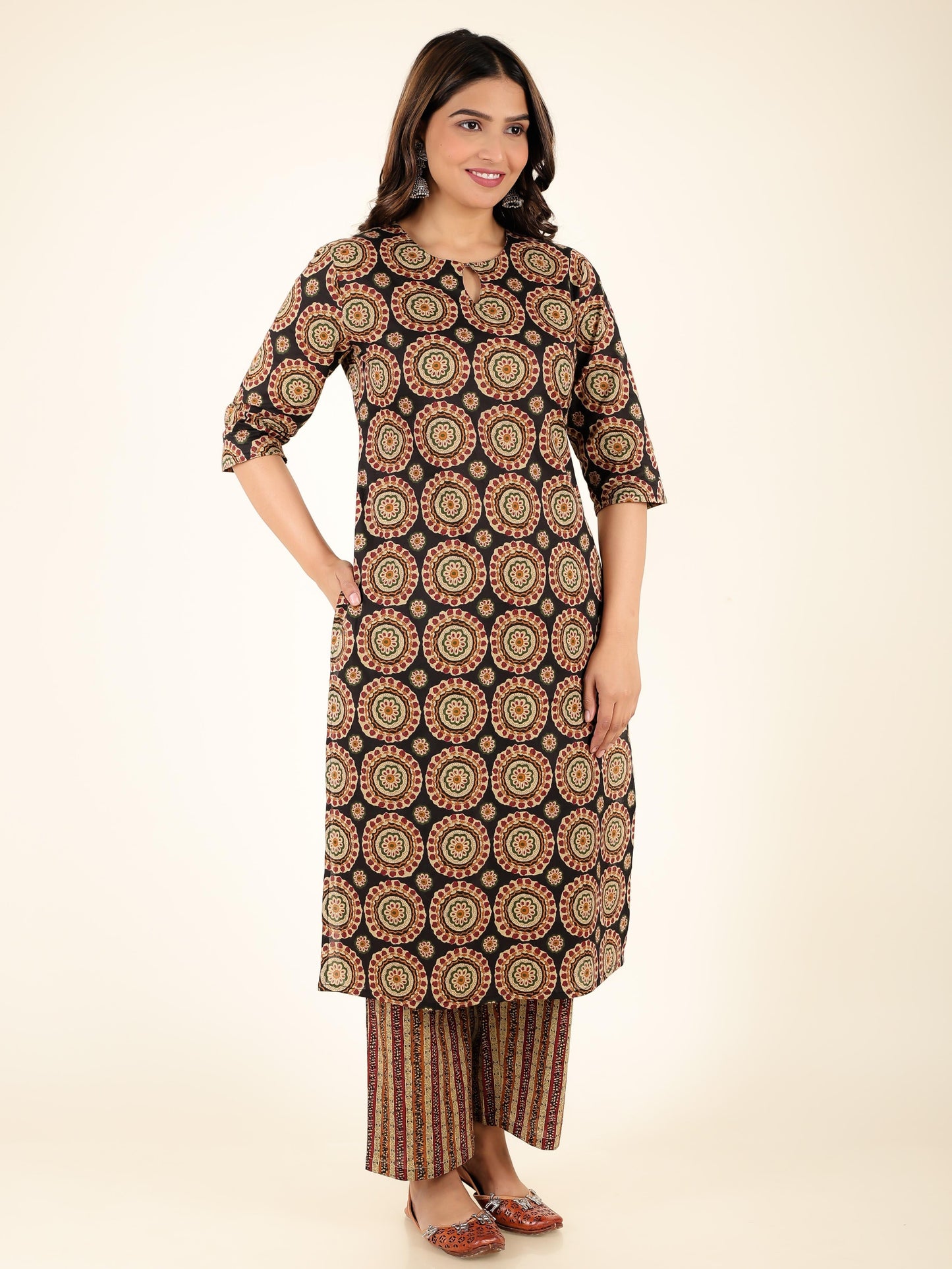 Soft Cotton Geometric Straight Black Kurta