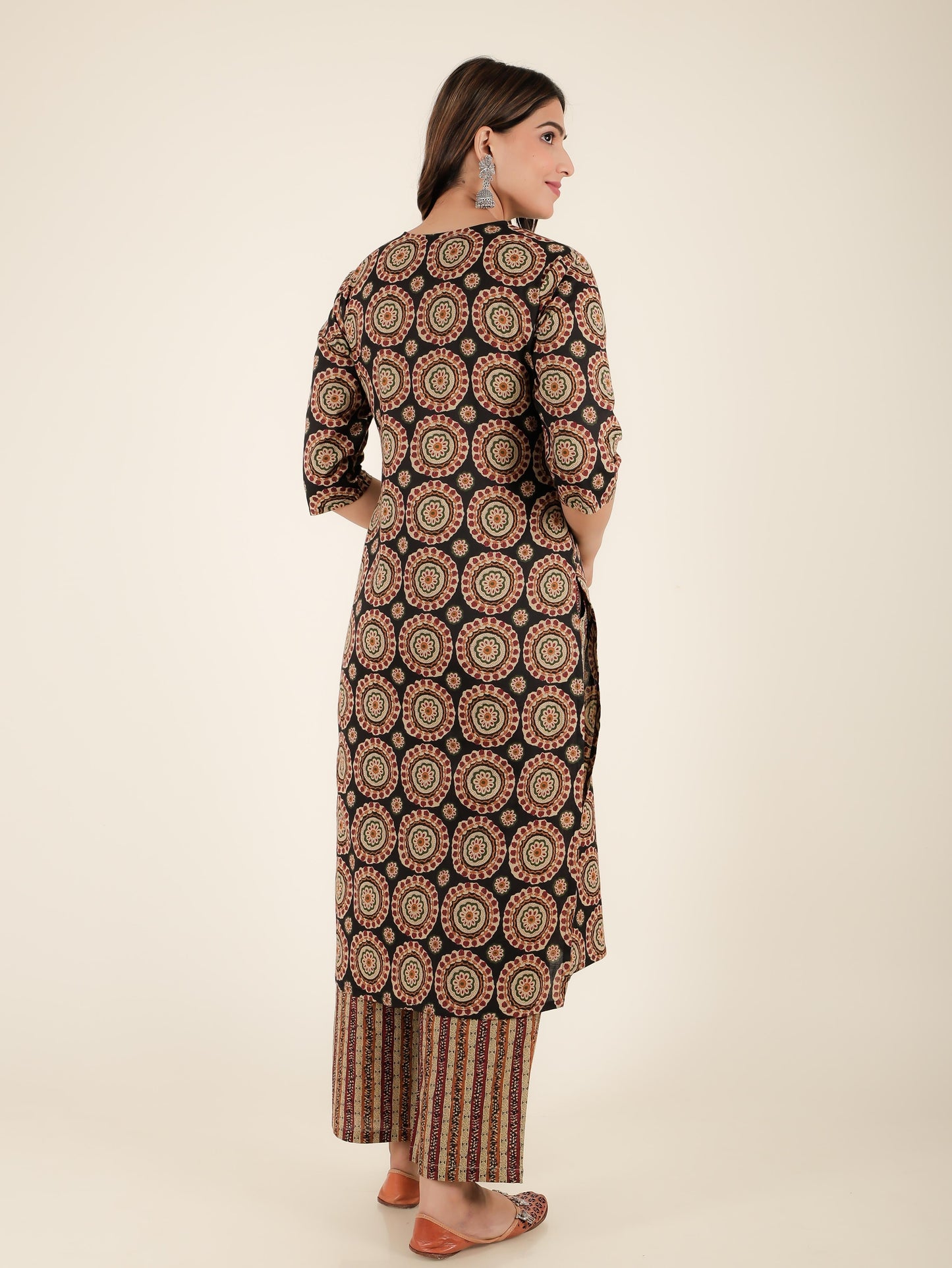Soft Cotton Geometric Straight Black Kurta