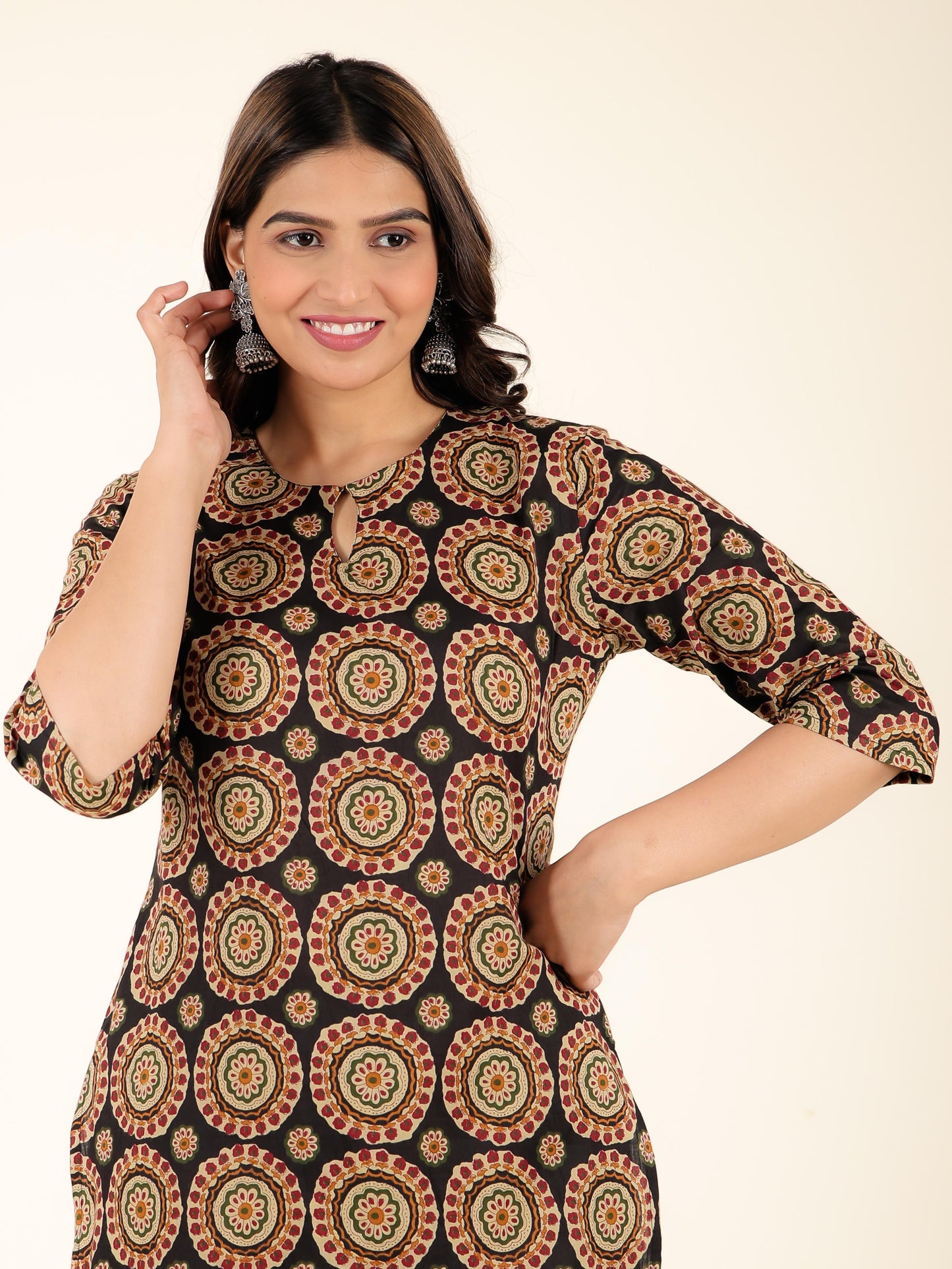 Soft Cotton Geometric Straight Black Kurta