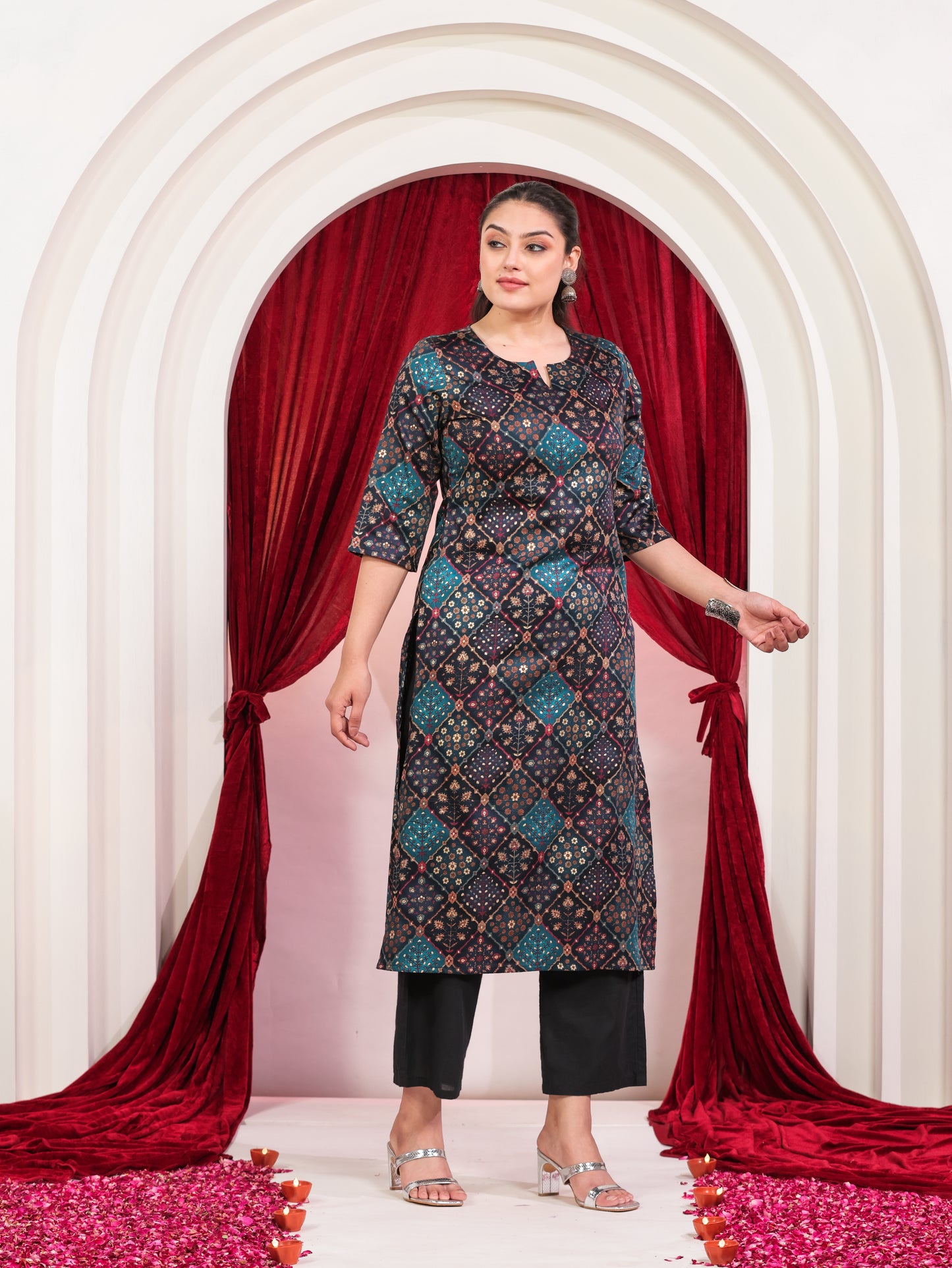 Muslin Geometric Straight Navy Blue Kurta