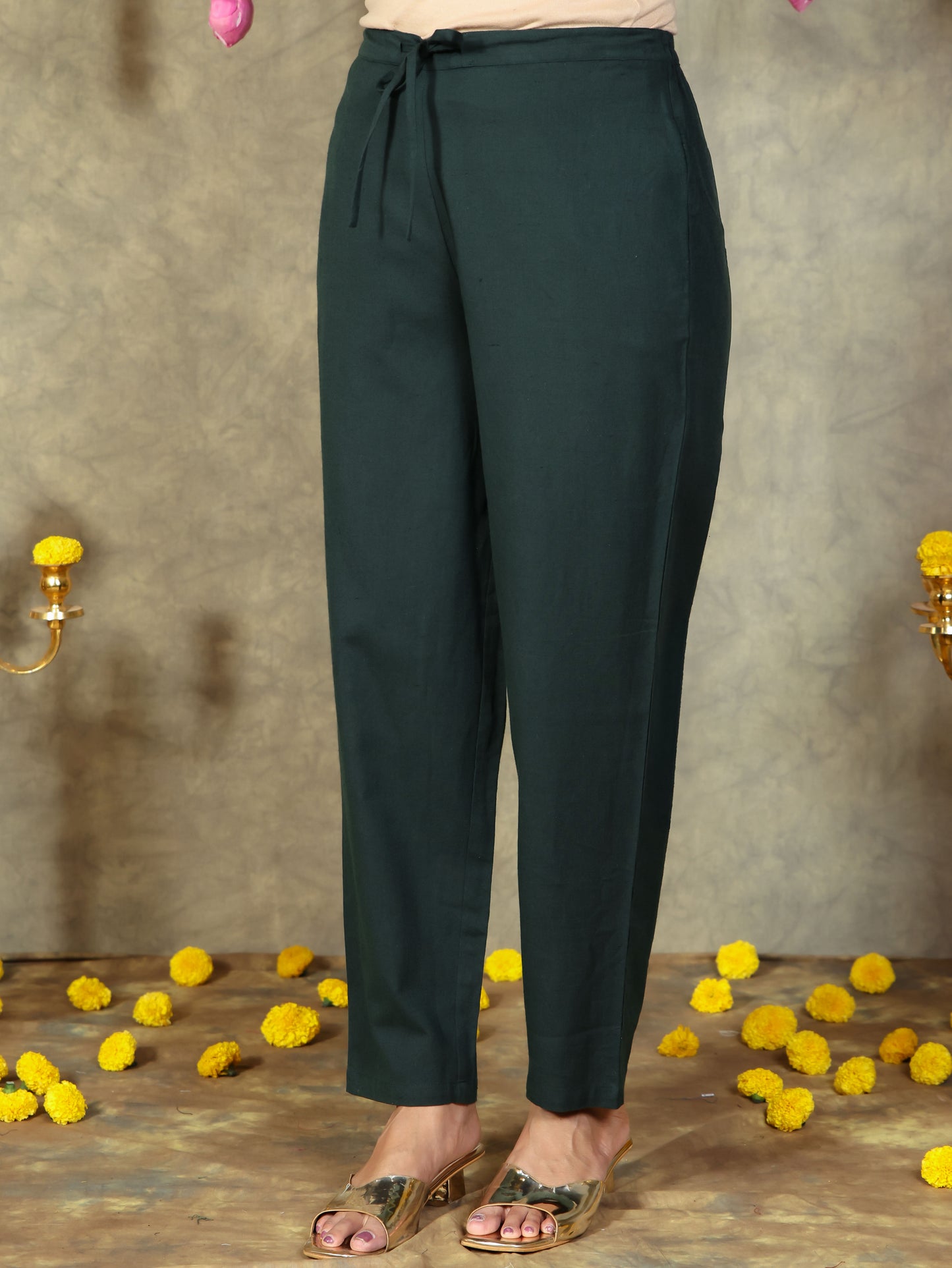 Embroidered Linen Cotton Solid Green Kurta