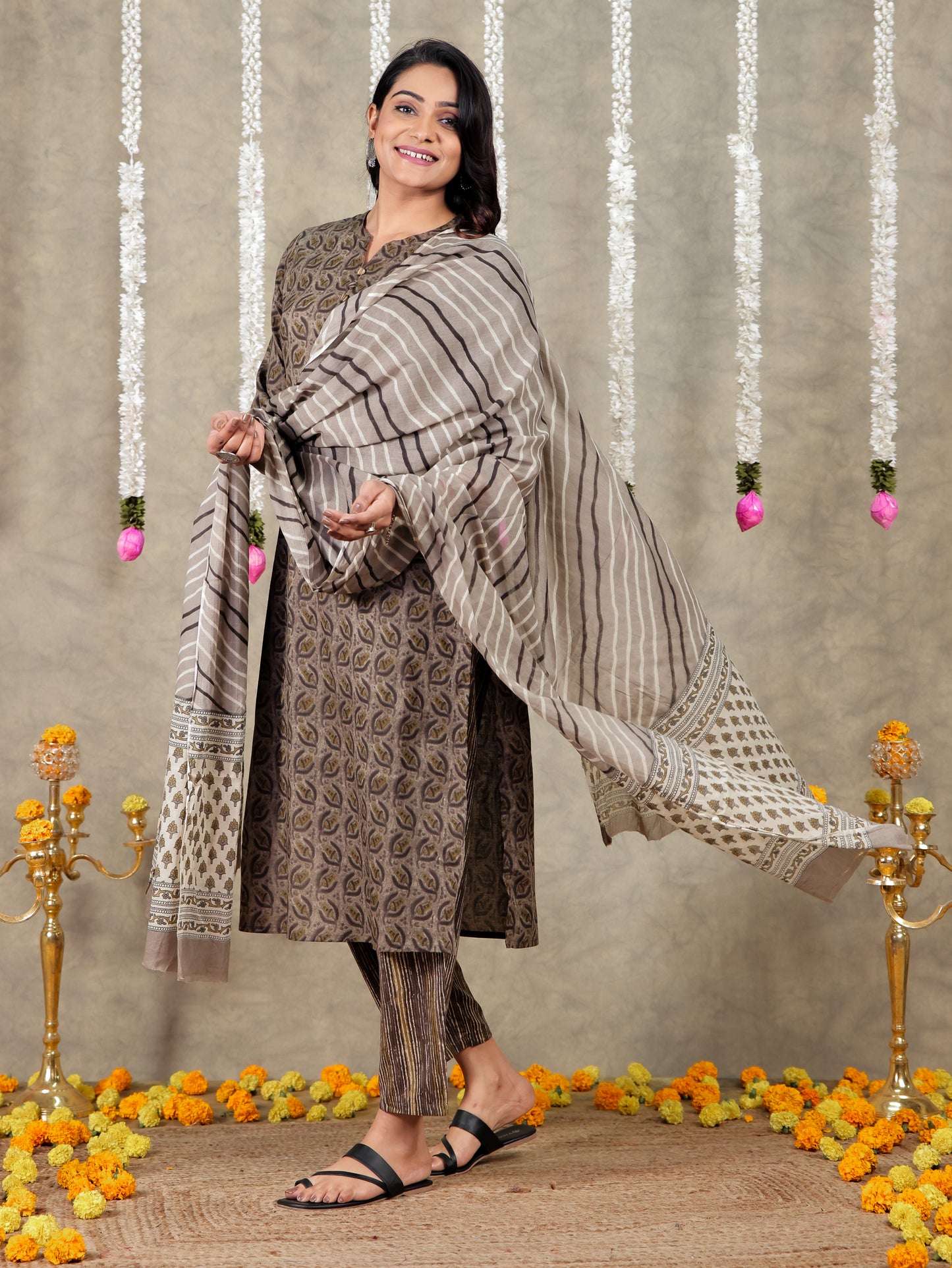 Cotton Voile Floral Cream Dupatta