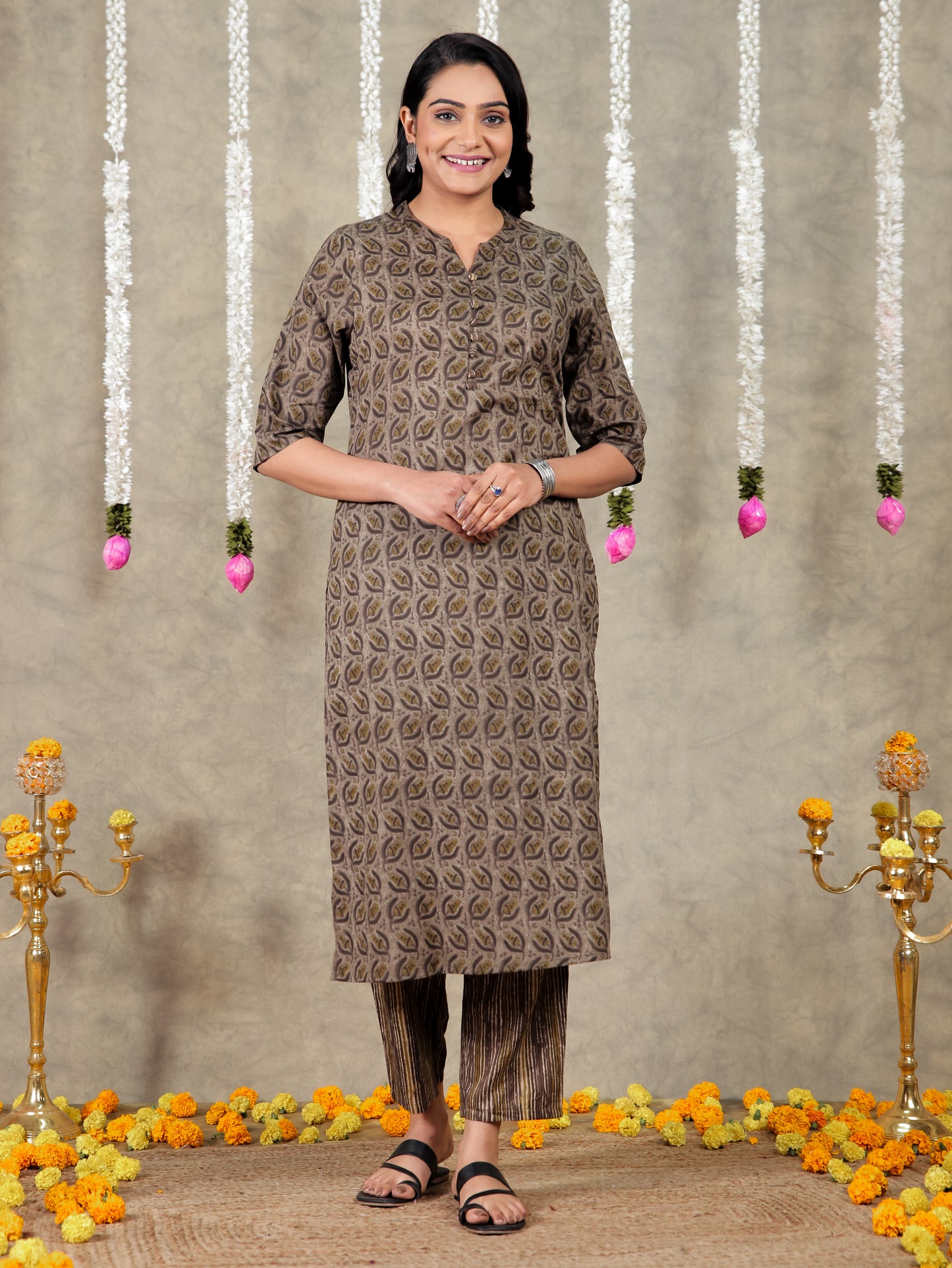 Soft Cotton Floral Straight Grey Kurta