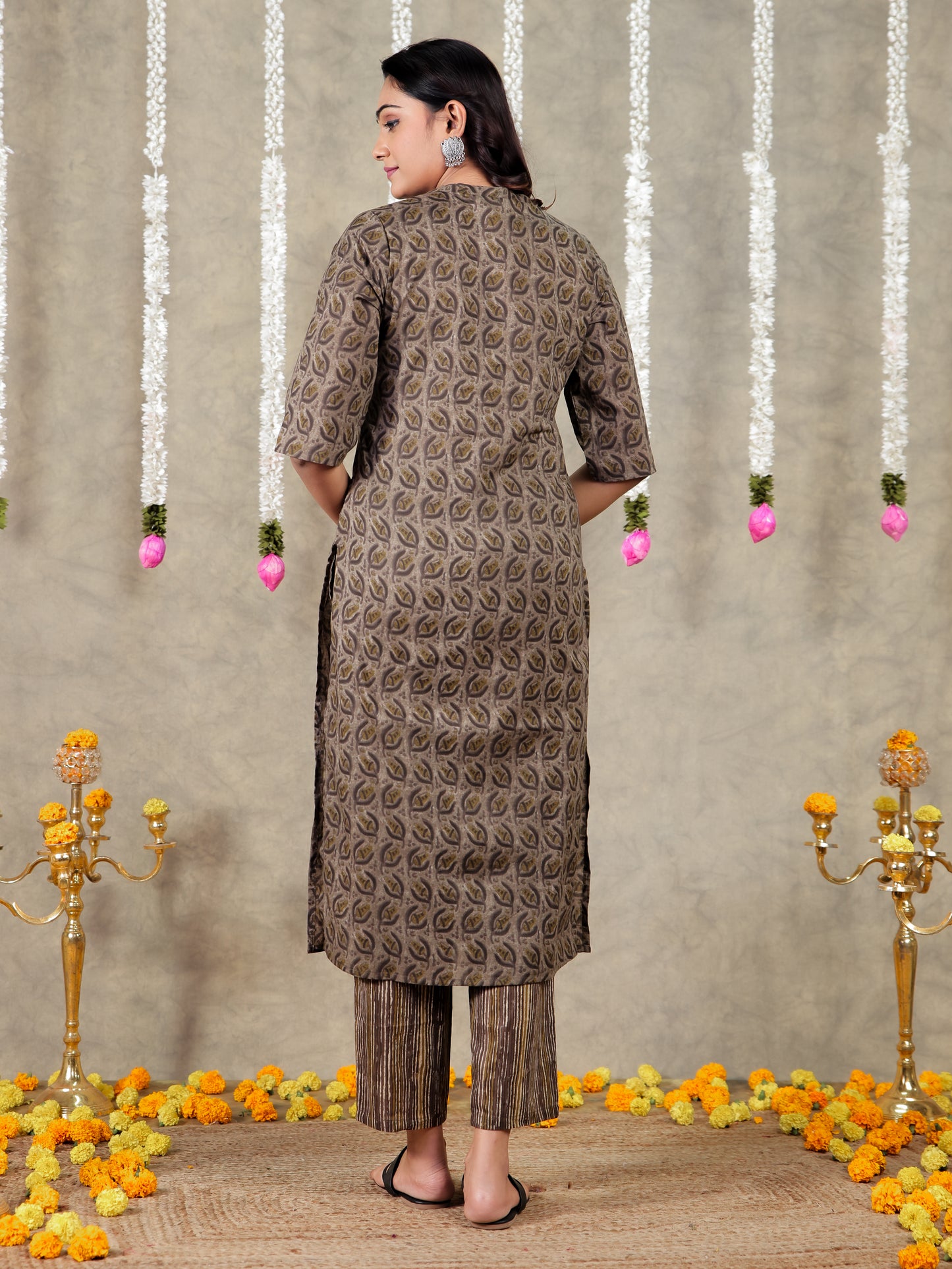 Soft Cotton Floral Straight Grey Kurta