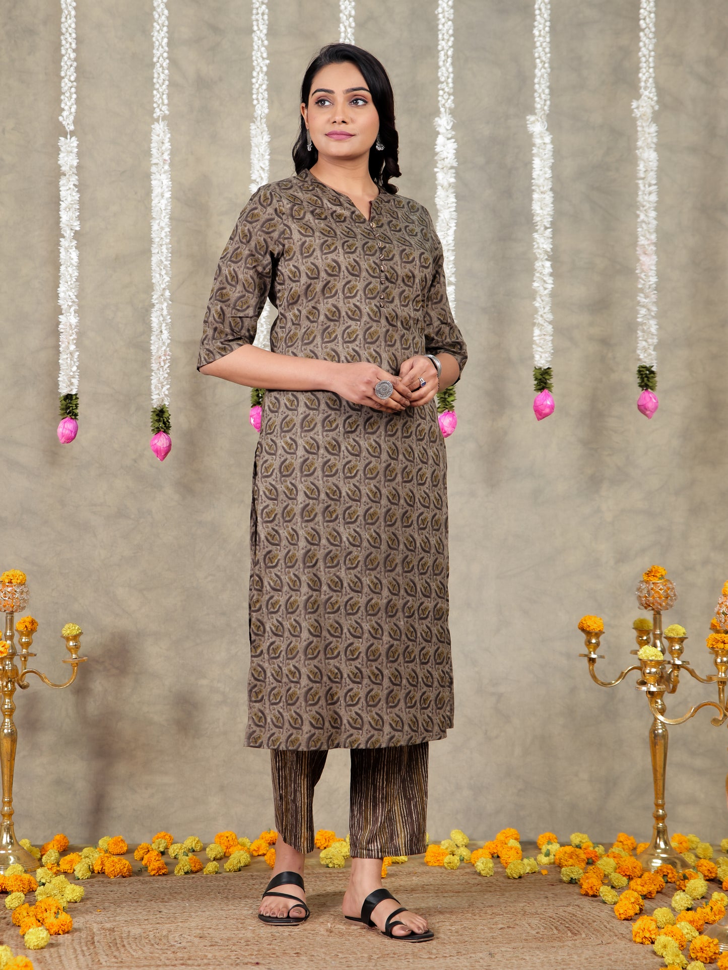 Soft Cotton Floral Straight Grey Kurta