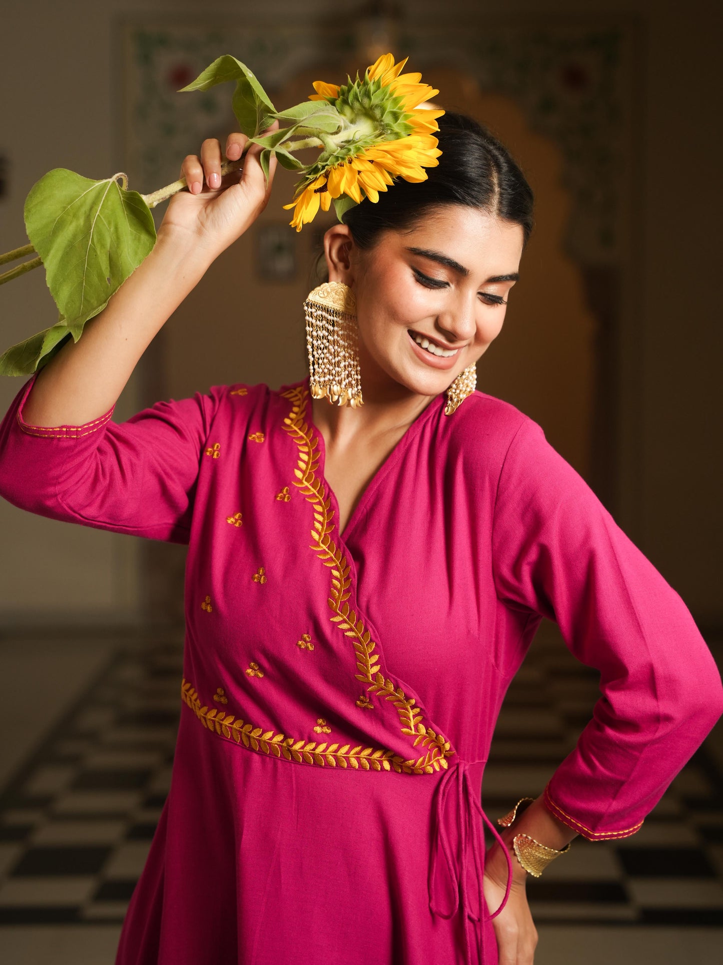Embroidered Linen Cotton Solid Anarkali Pink Kurta