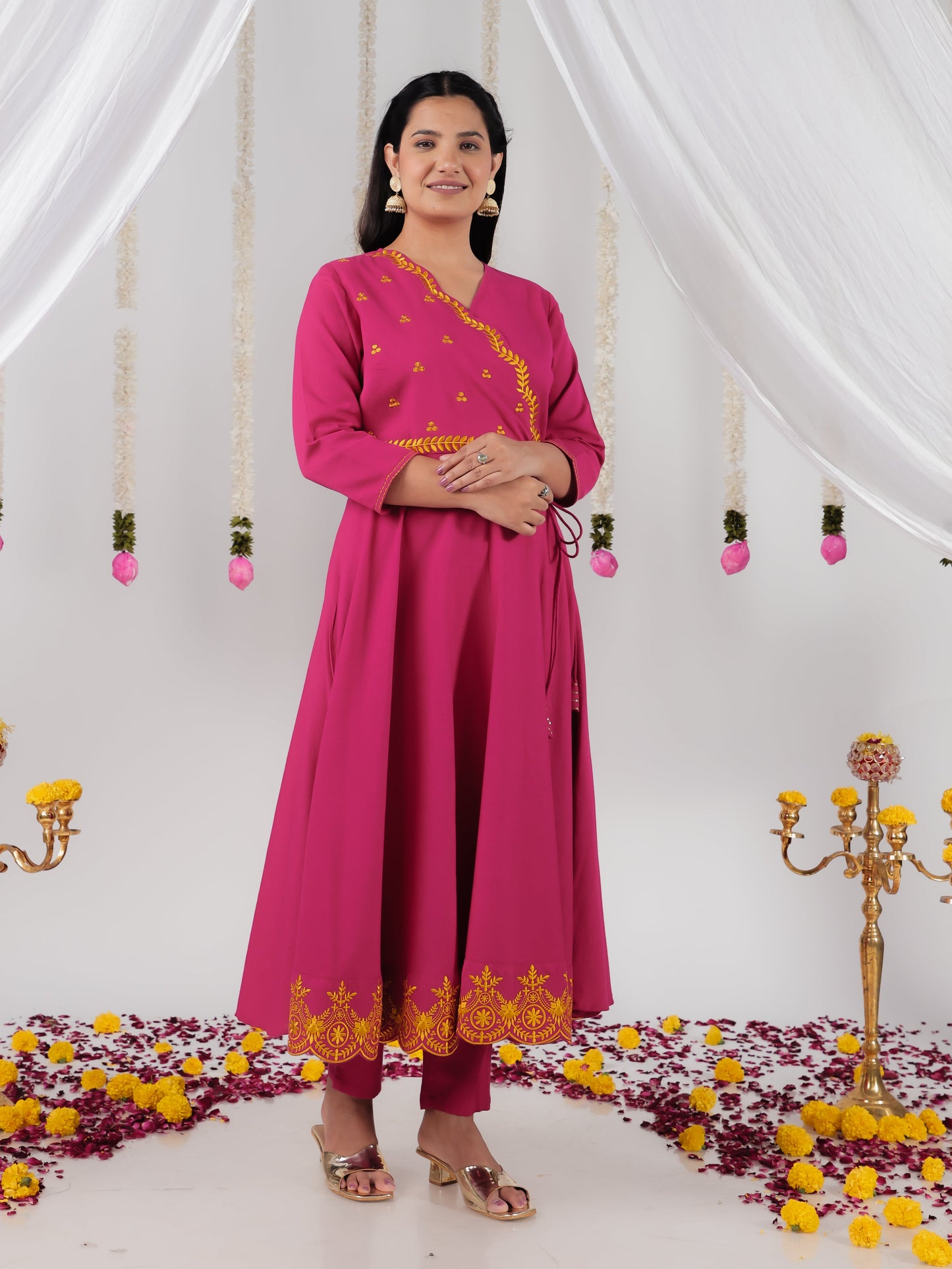 Embroidered Linen Cotton Solid Anarkali Pink Kurta