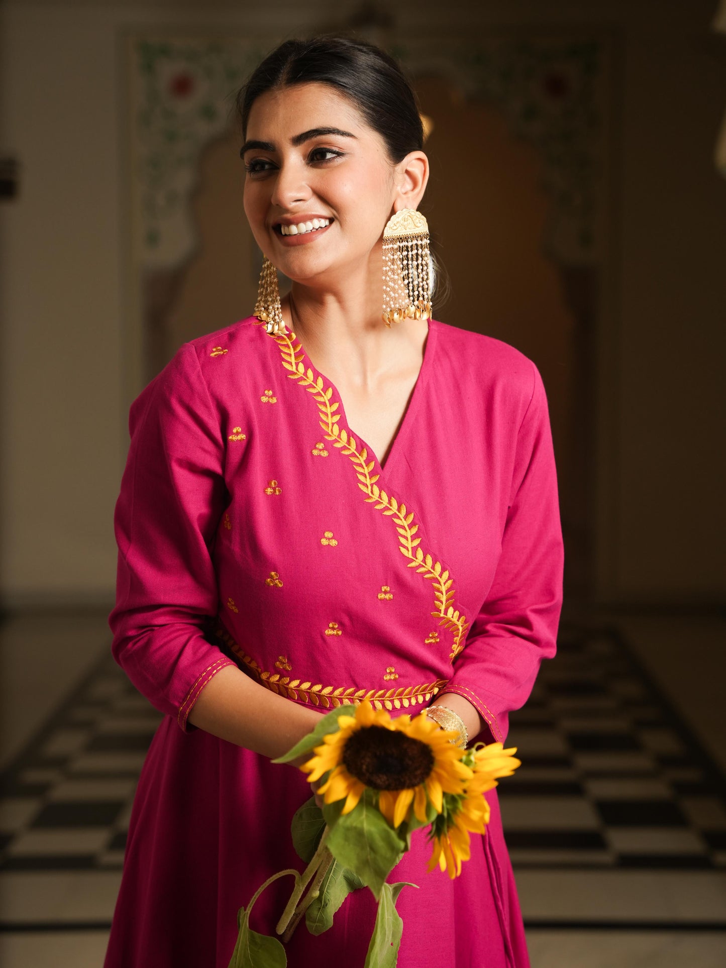 Embroidered Linen Cotton Solid Anarkali Pink Kurta