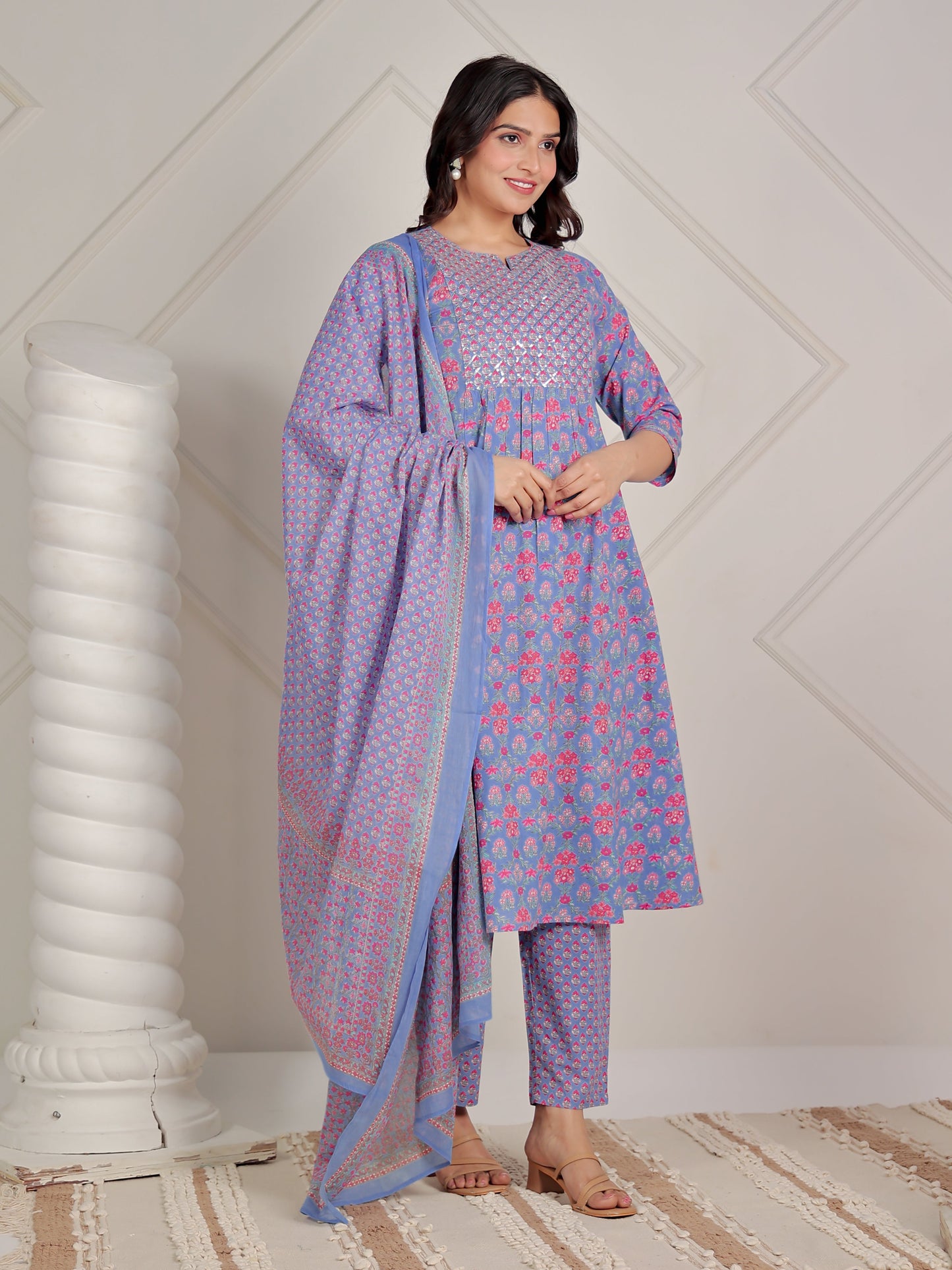 Embroidered Soft Cotton Floral Panelled Blue Kurta