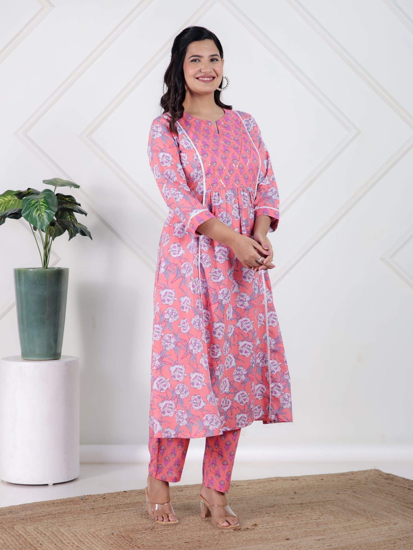 Embroidered Soft Cotton Floral Panelled Peach Kurta