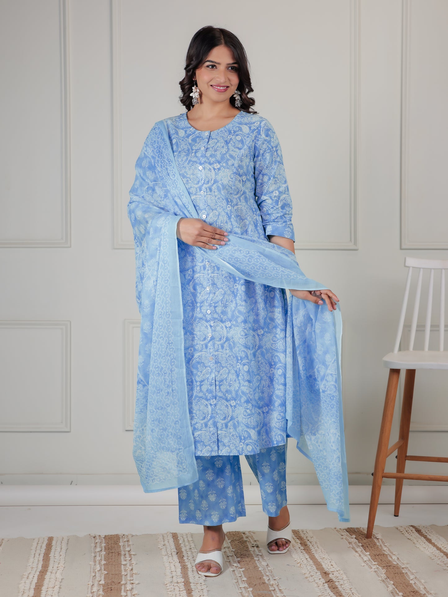 Cotton Voile Paisley Blue Dupatta