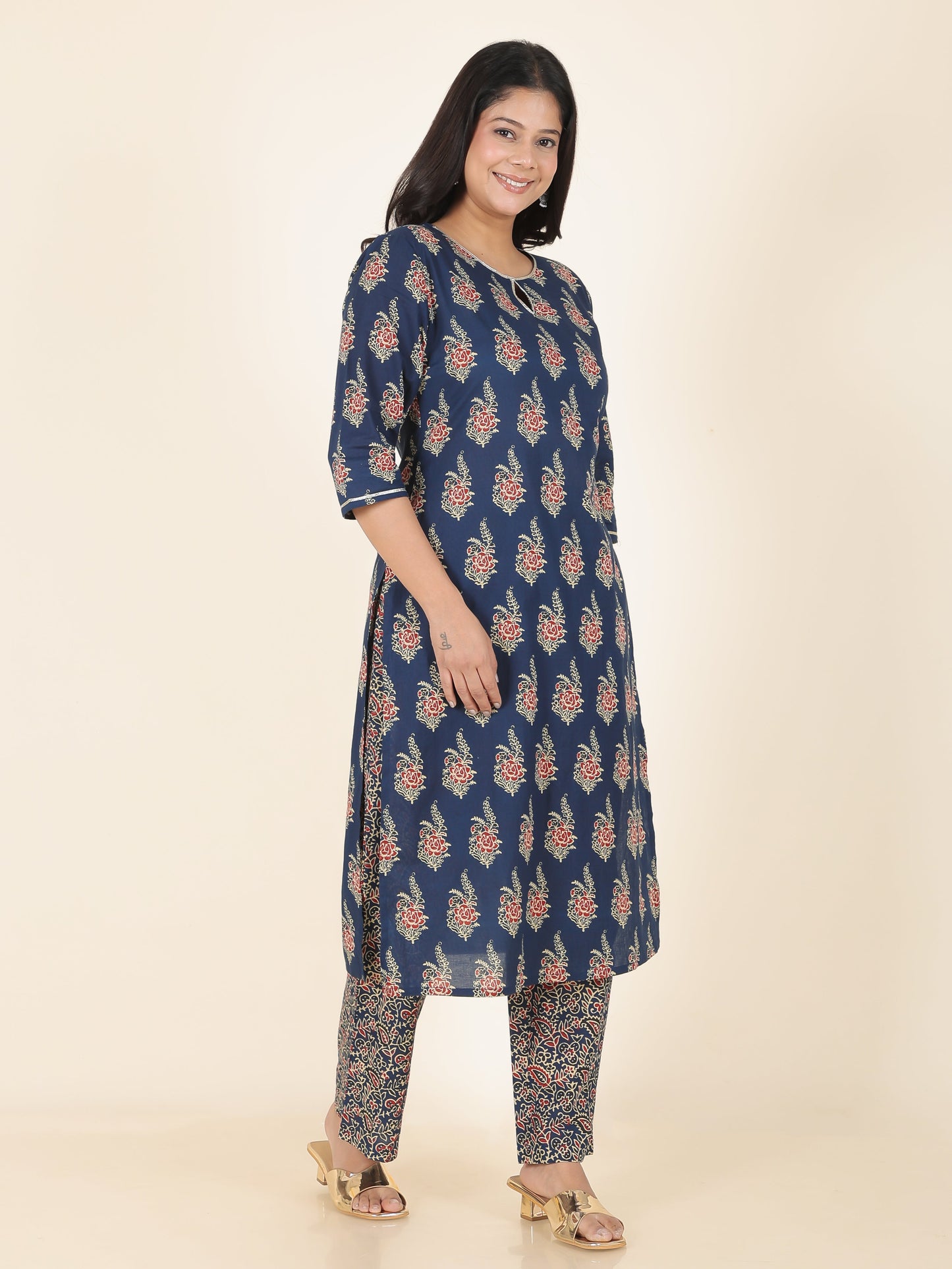Soft Cotton Floral Straight Blue Kurta