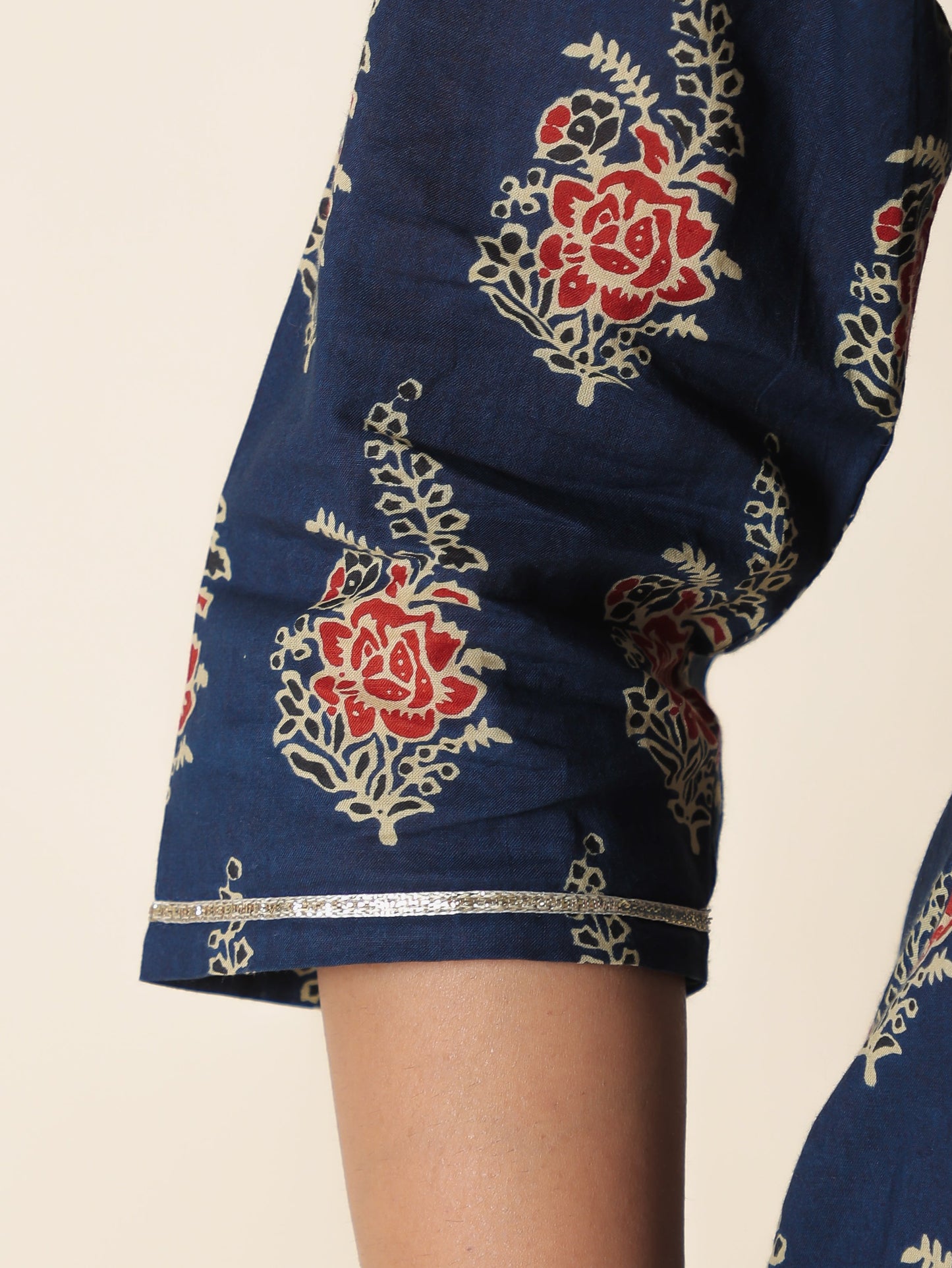 Soft Cotton Floral Straight Blue Kurta