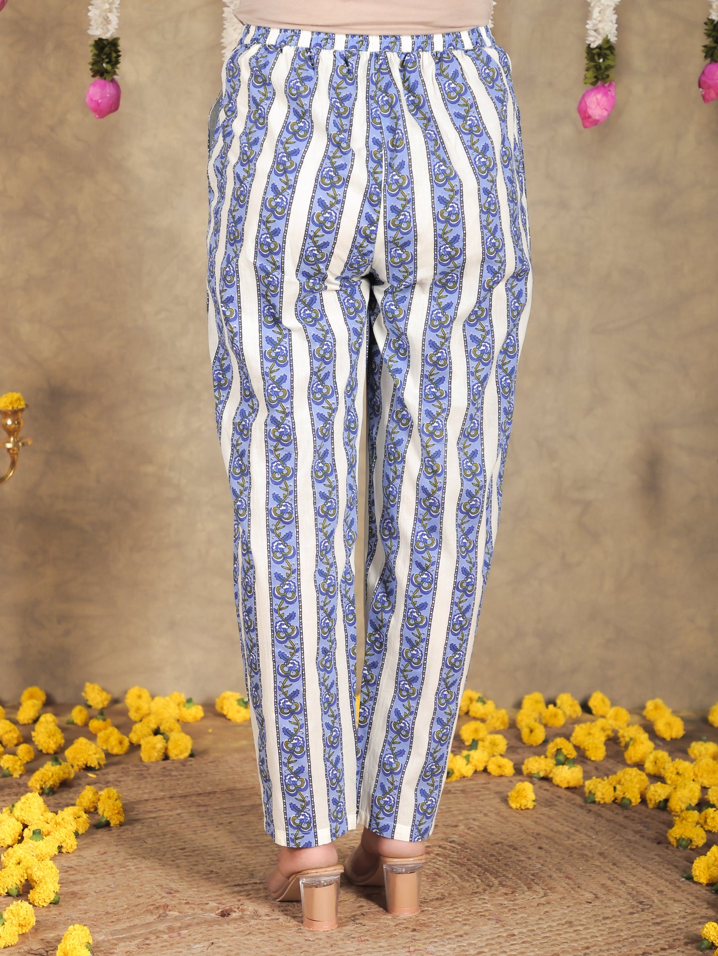 Embroidered Soft Cotton Floral Straight Cream Kurta