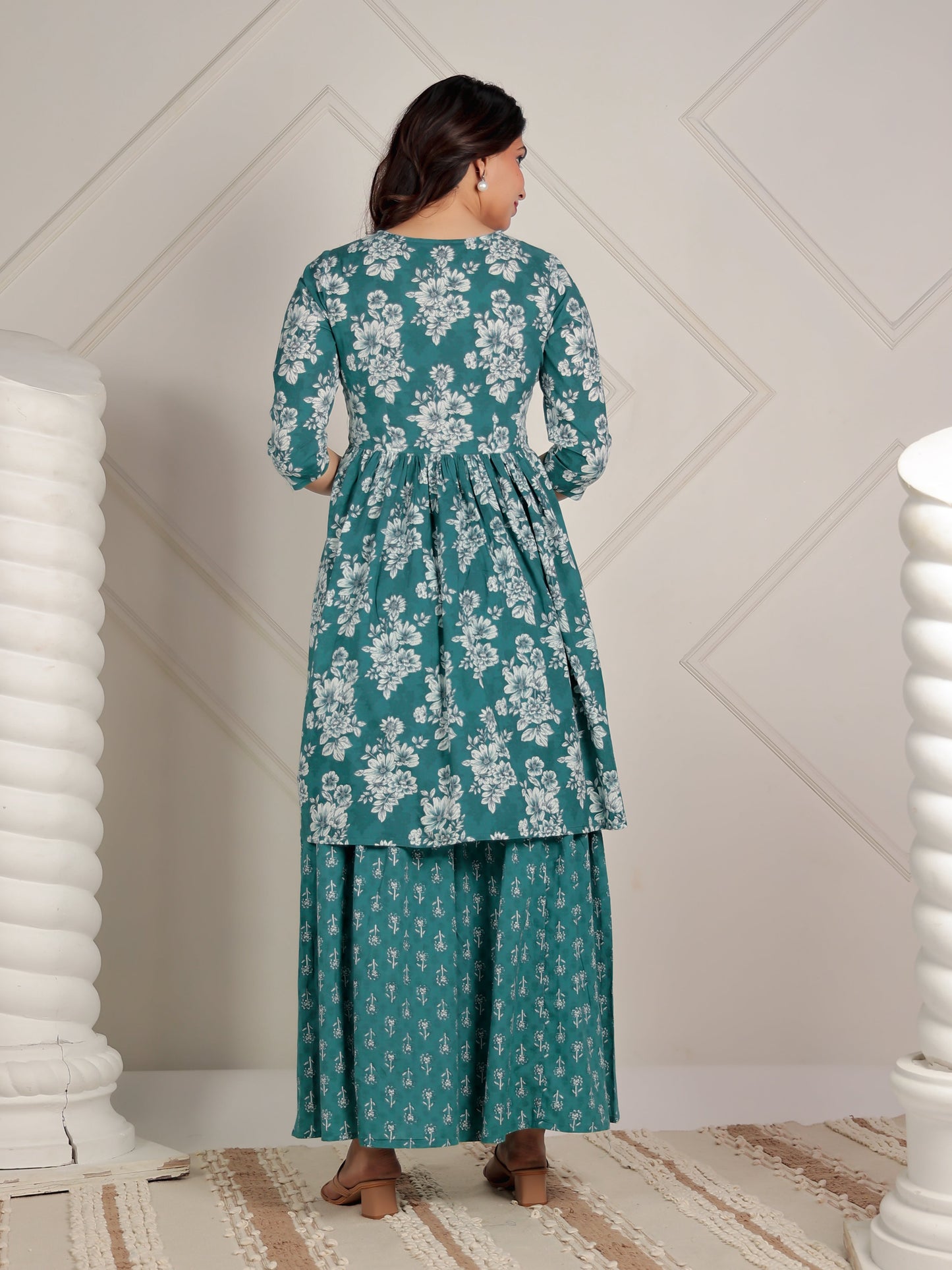 Embroidered Soft Cotton Floral Flared Green Kurta