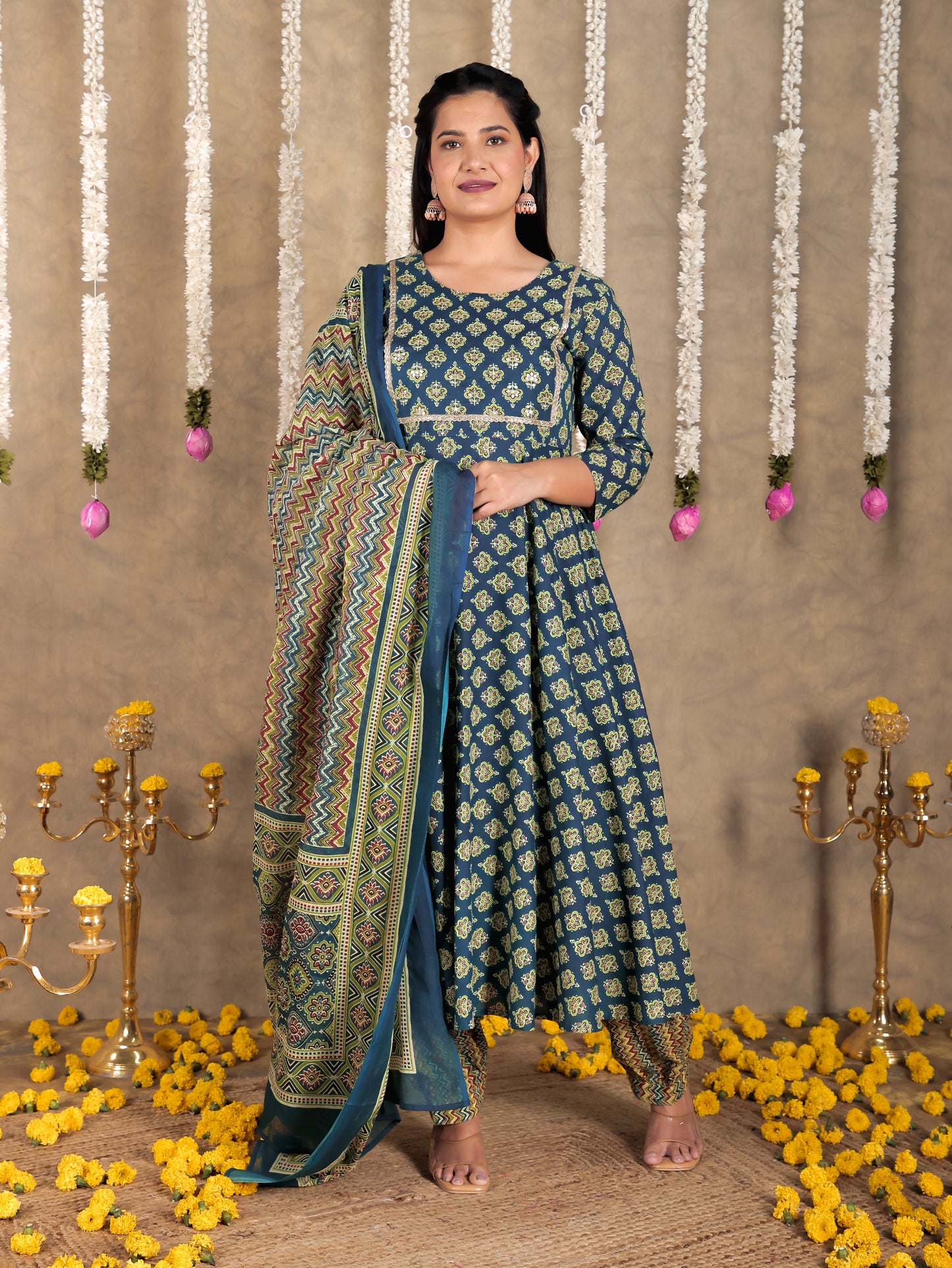 Cotton Voile Butti Green Dupatta