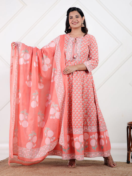 Soft Cotton Floral Flared Peach Kurta