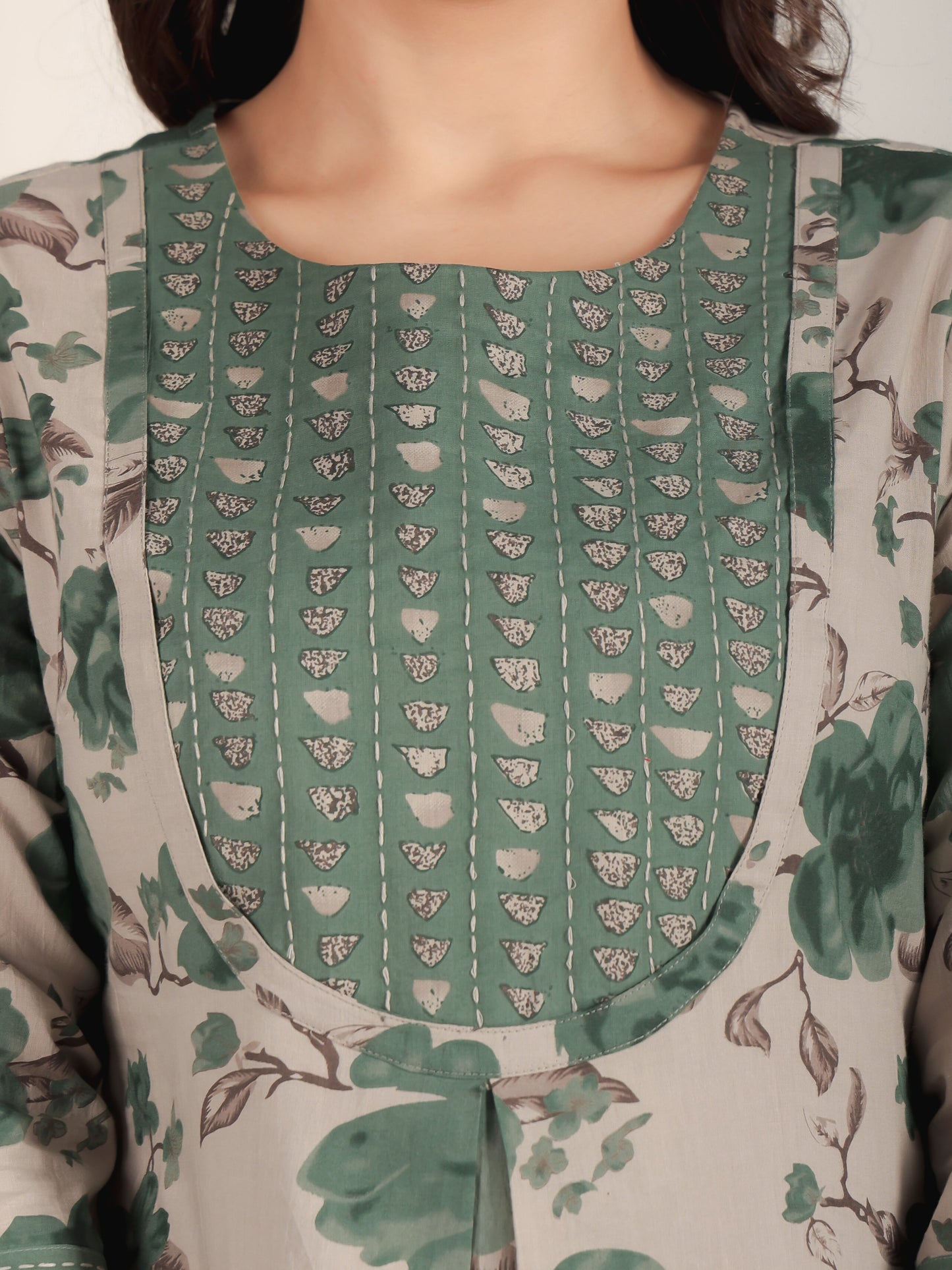 Embroidered Soft Cotton Floral Flared Grey Kurta