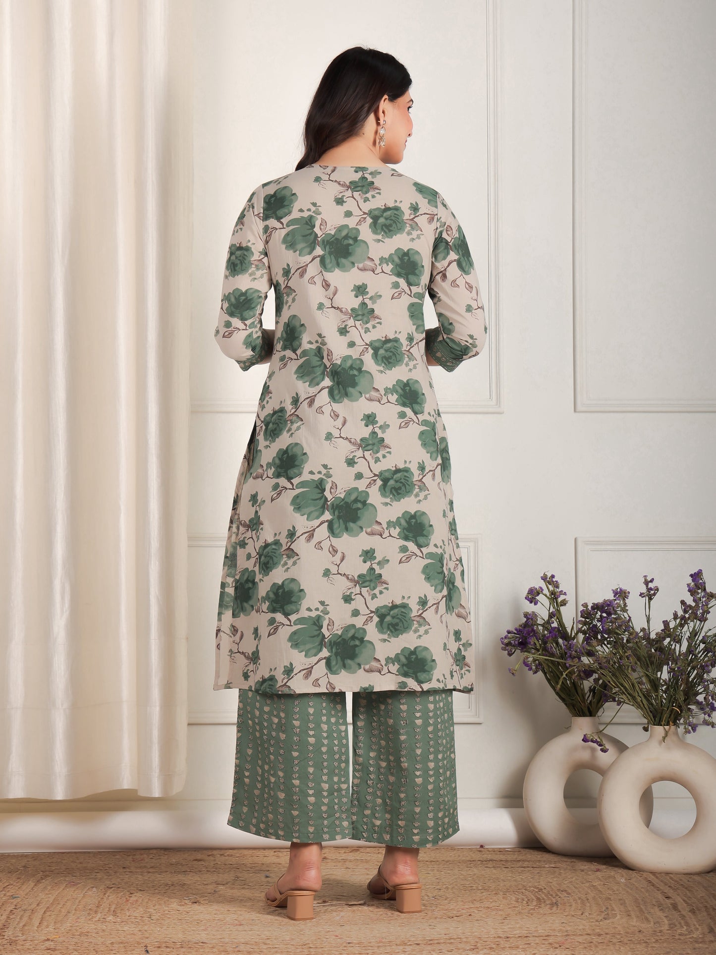 Embroidered Soft Cotton Floral Flared Grey Kurta