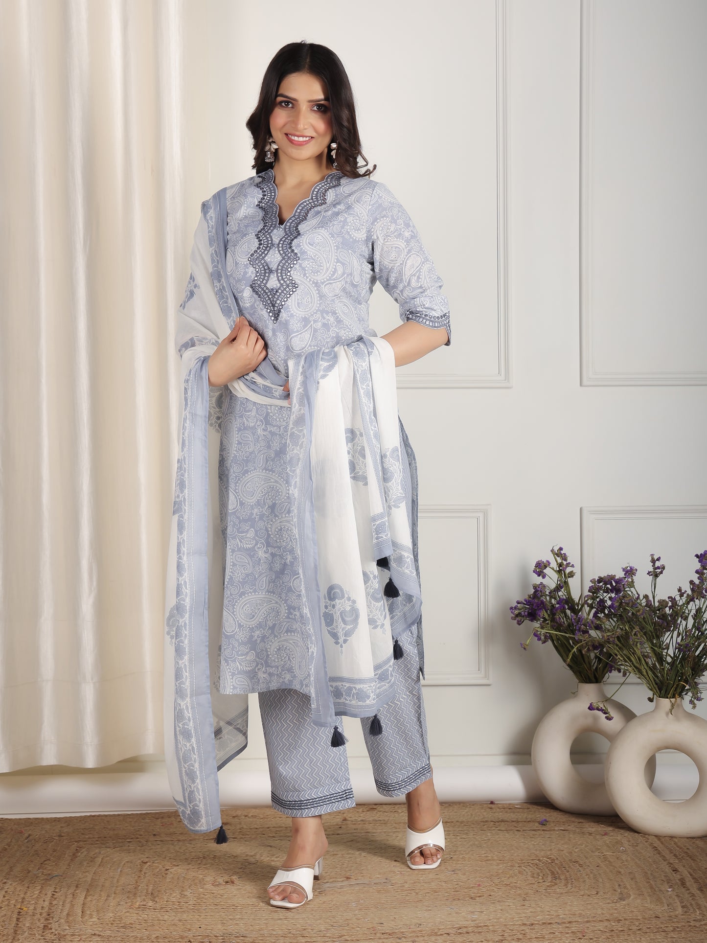 Cotton Voile Paisley White Dupatta