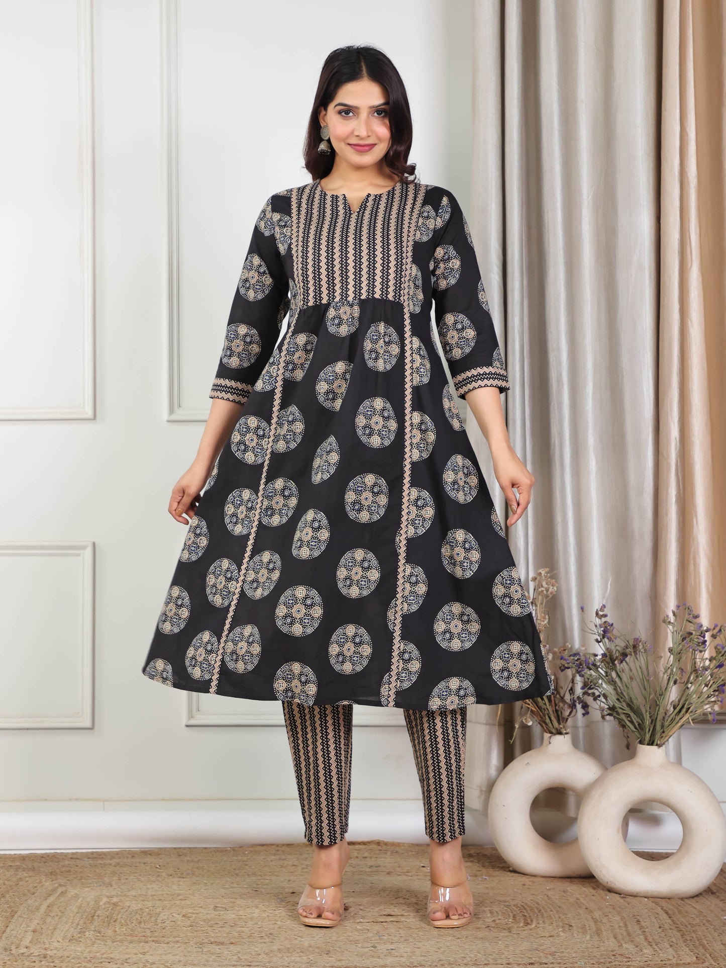 Soft Cotton Abstract Panelled Black Kurta