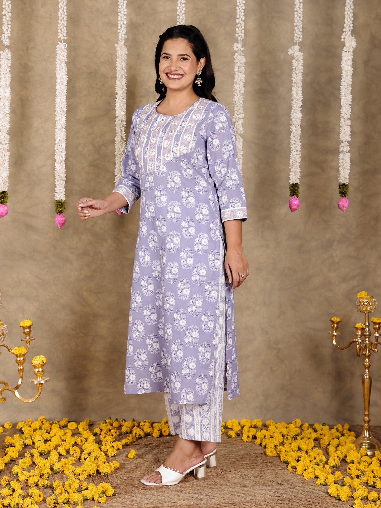 Embroidered Soft Cotton Floral Straight Purple Kurta