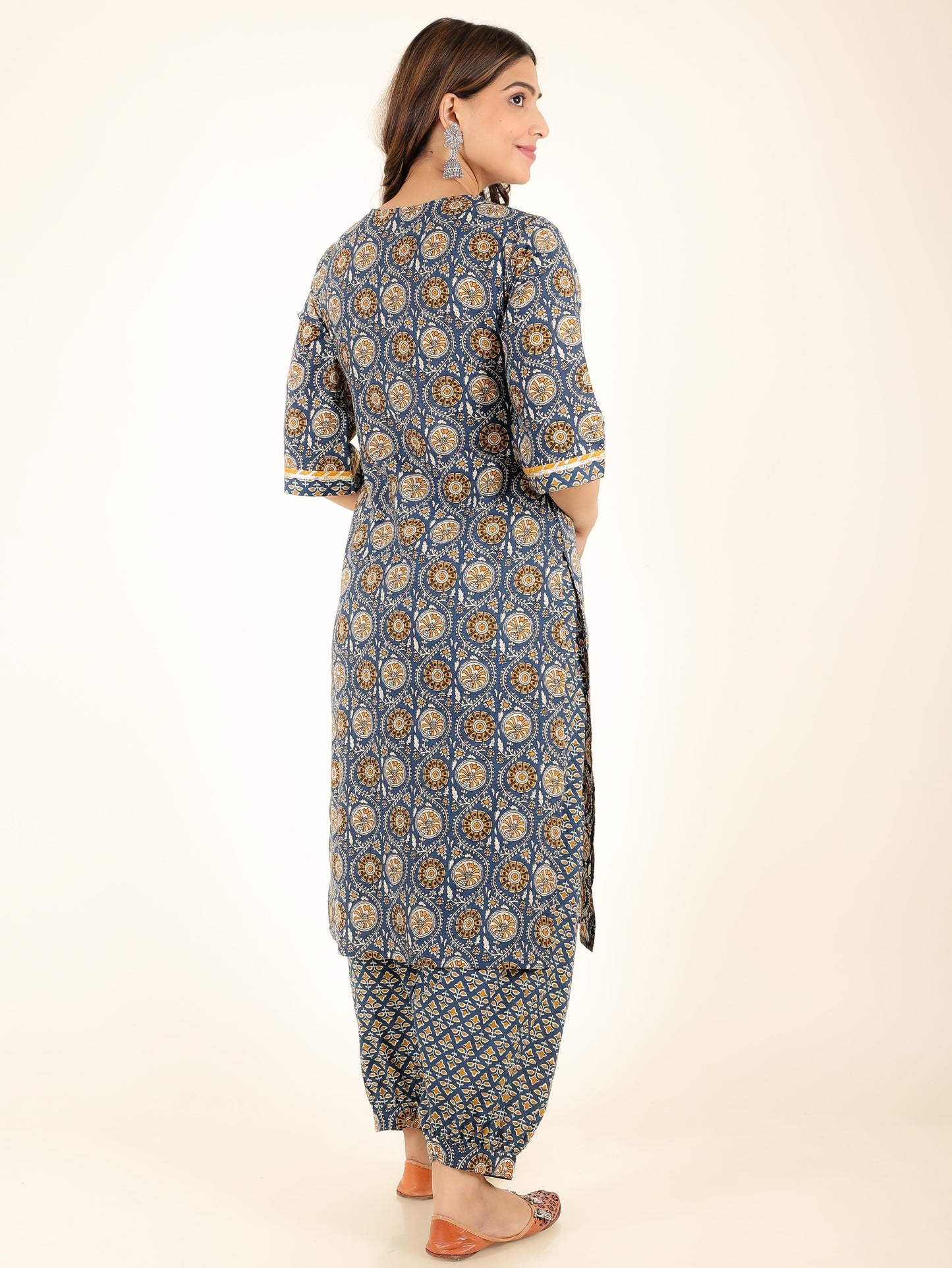Soft Cotton Geometric Straight Blue Kurta