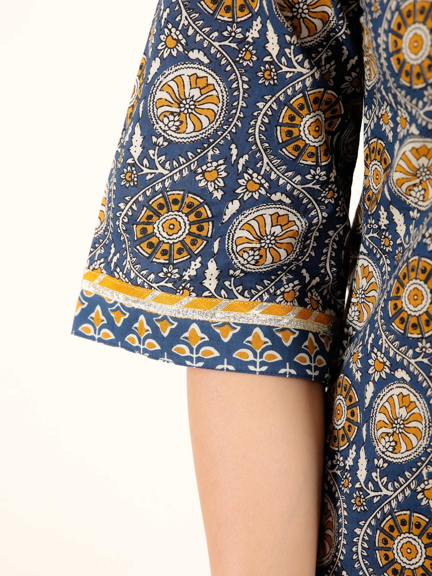 Soft Cotton Geometric Straight Blue Kurta