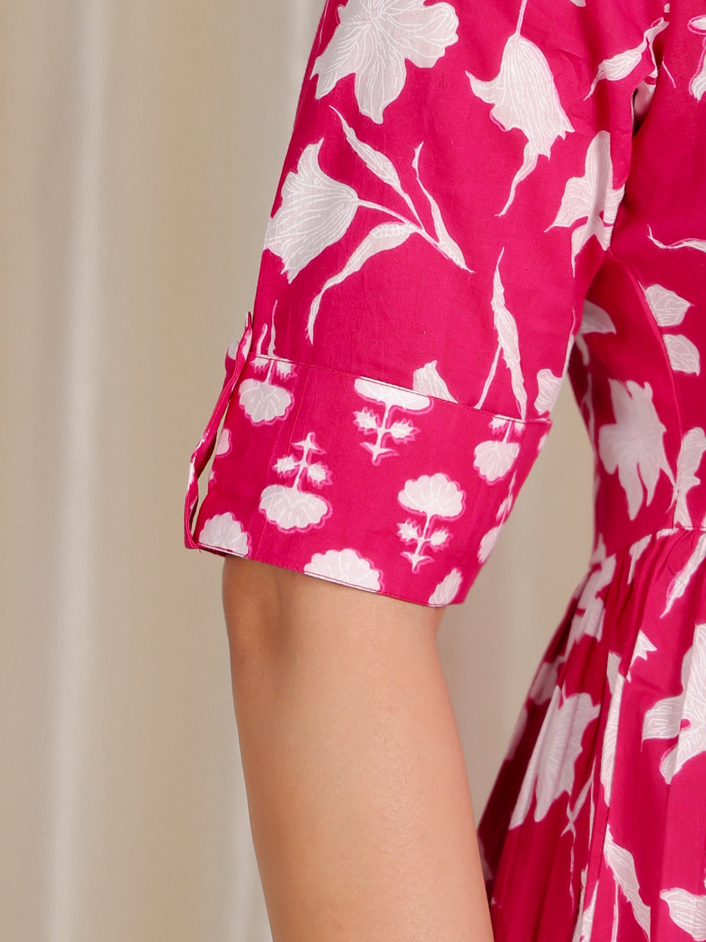 Embroidered Soft Cotton Floral Panelled Pink Kurta