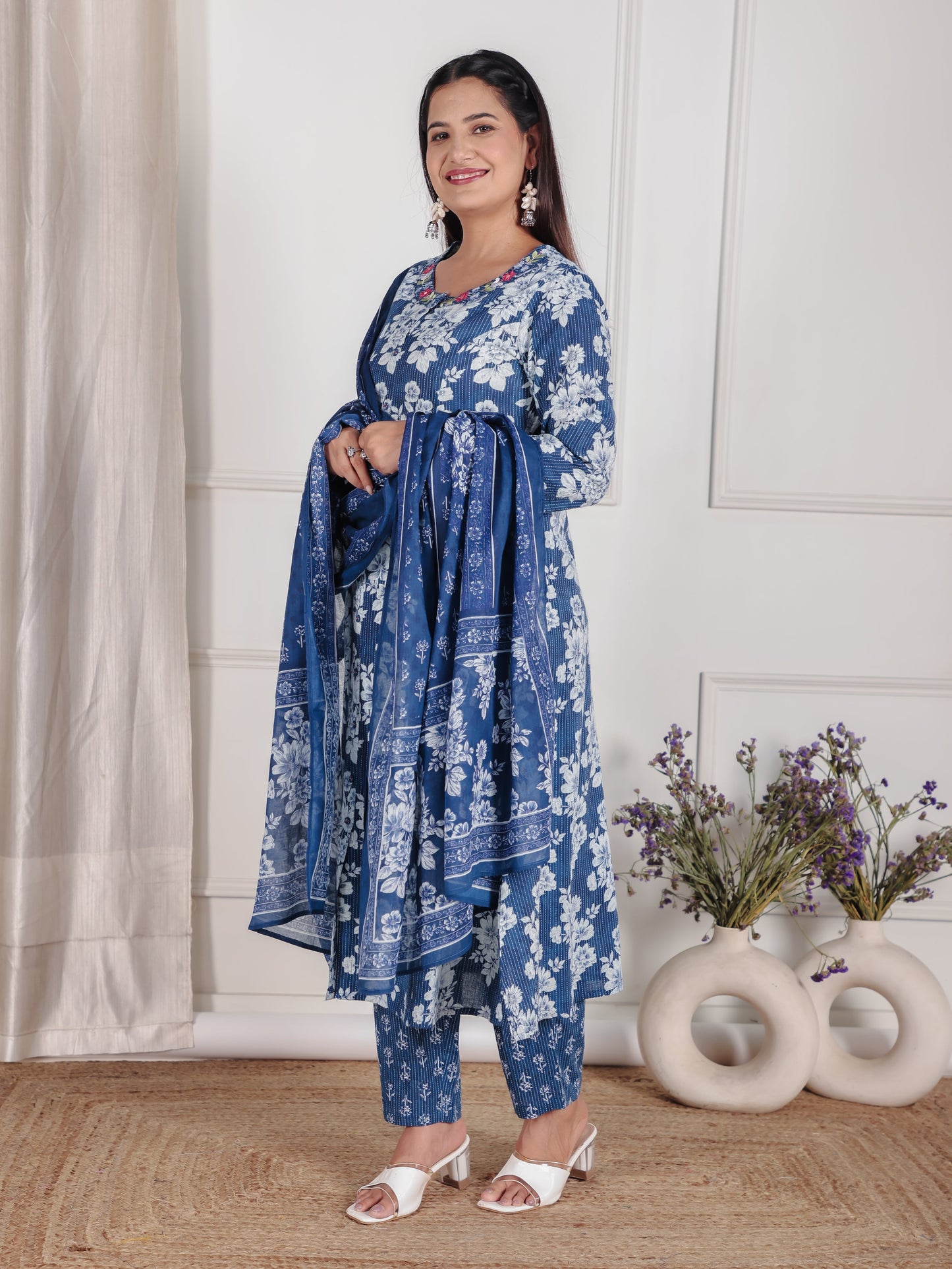 Embroidered Kantha Cotton Floral A-line Blue Kurta