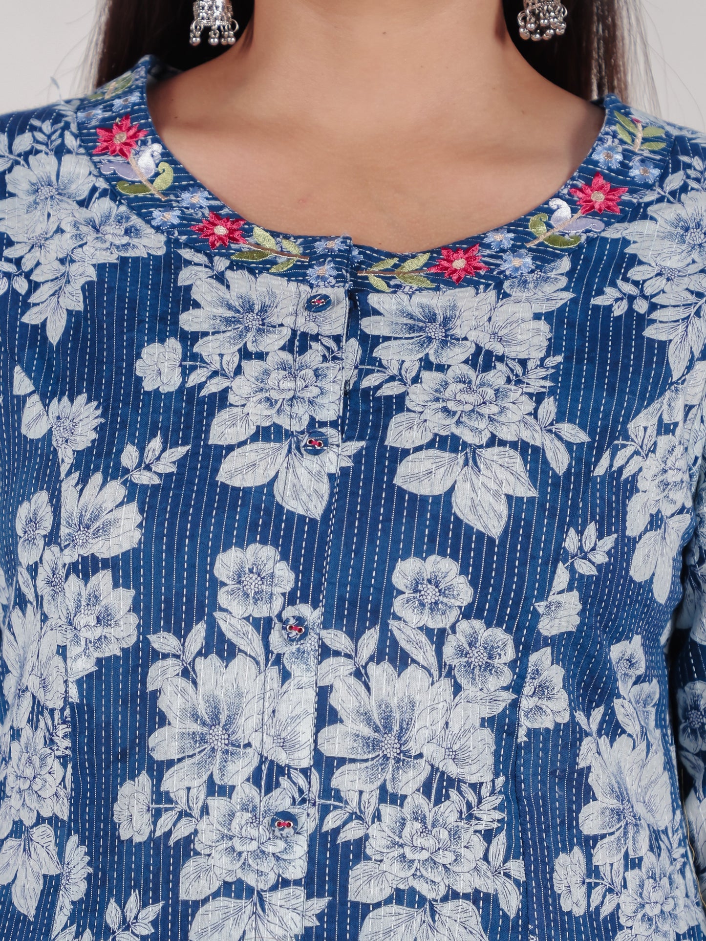 Embroidered Kantha Cotton Floral A-line Blue Kurta