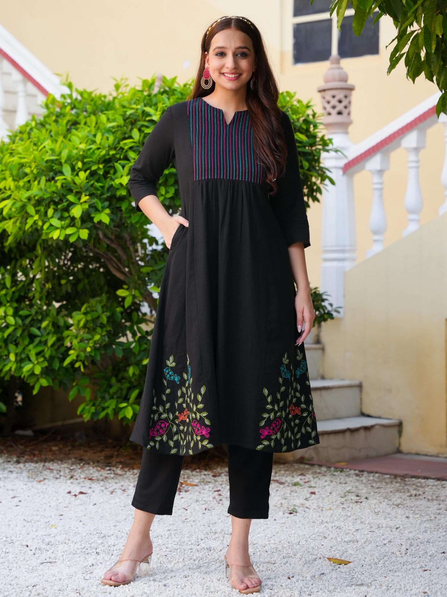 Embroidered Linen Cotton Solid Flared Black Kurta