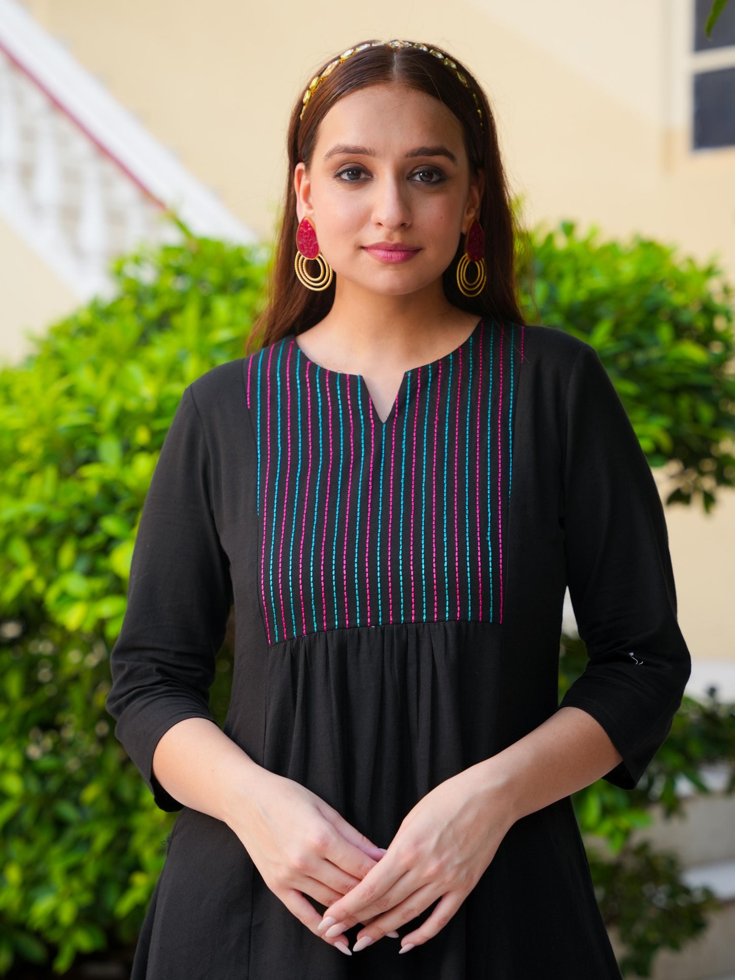 Embroidered Linen Cotton Solid Flared Black Kurta