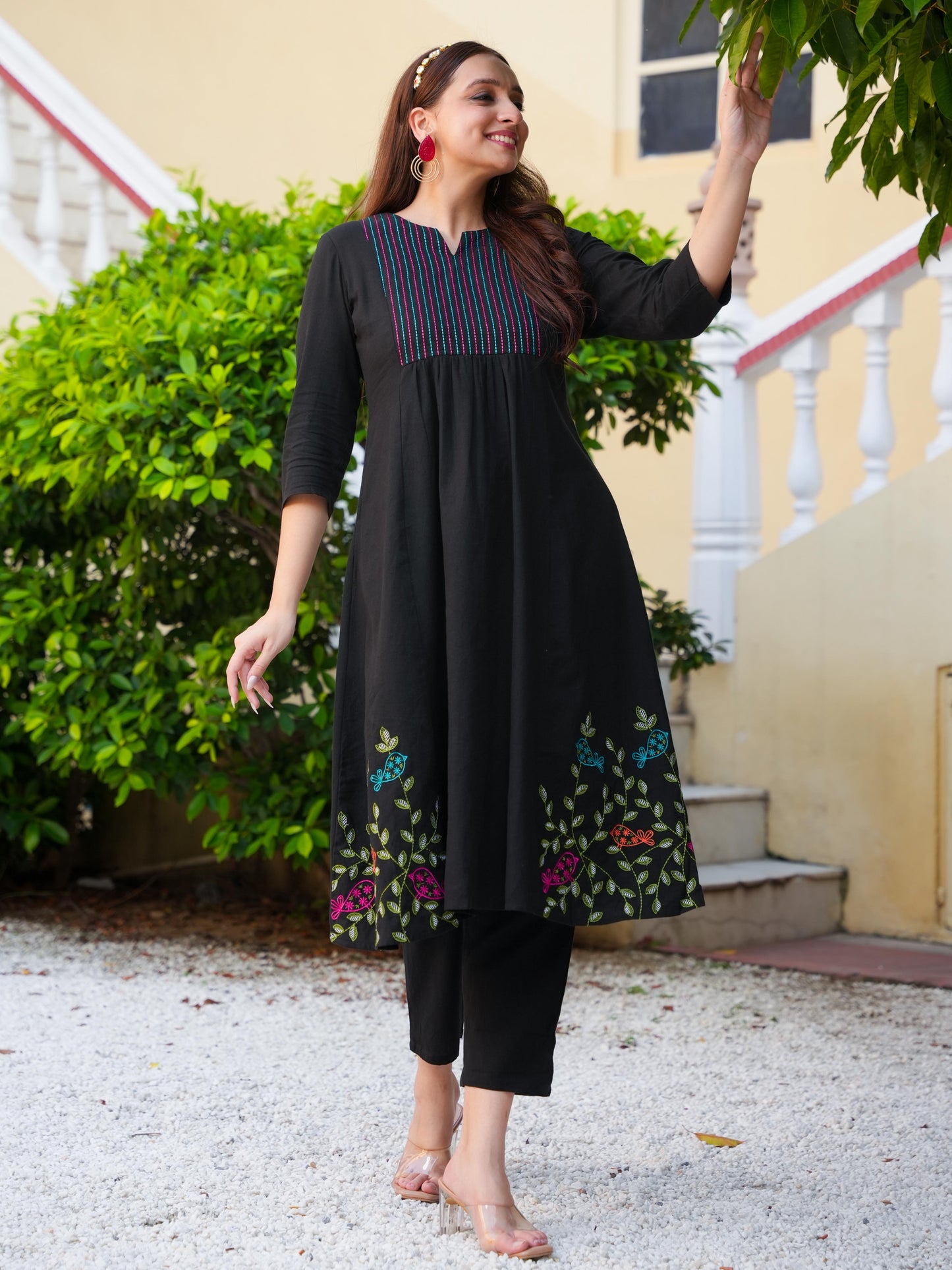 Embroidered Linen Cotton Solid Flared Black Kurta