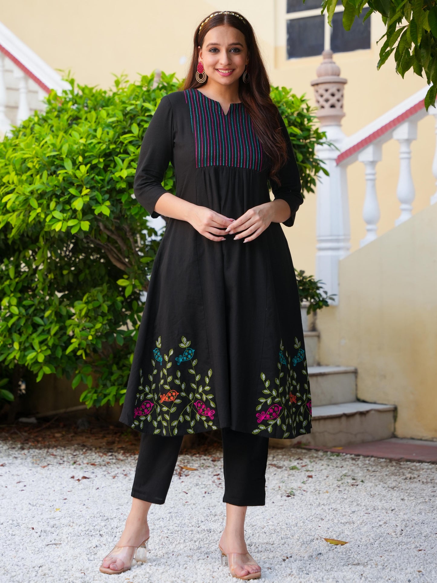 Embroidered Linen Cotton Solid Flared Black Kurta