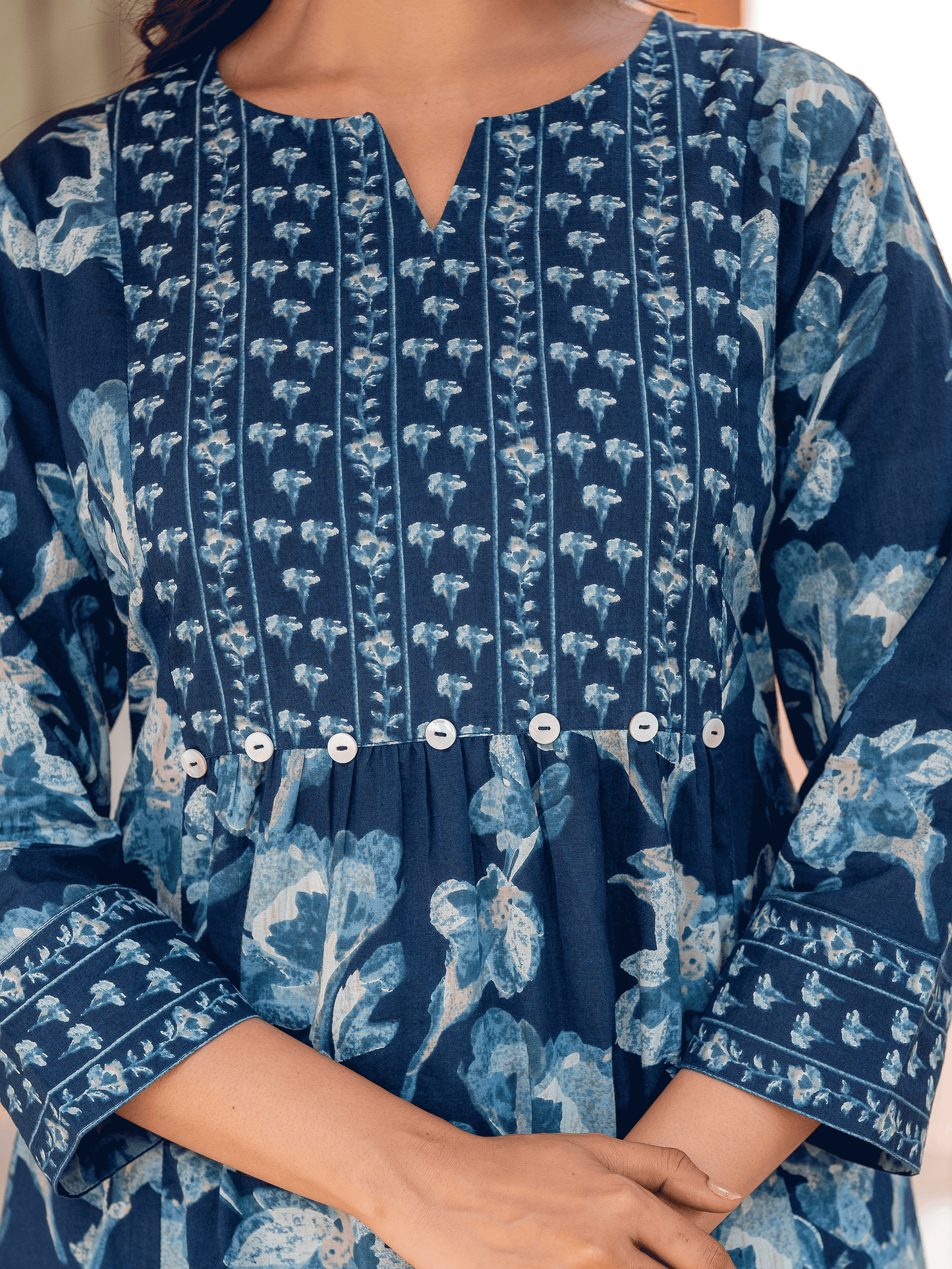 Soft Cotton Floral Panelled Blue Kurta