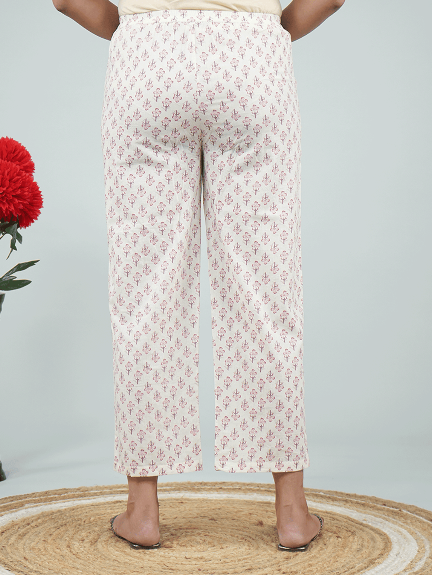 Embroidered Soft Cotton Floral Straight Peach Kurta
