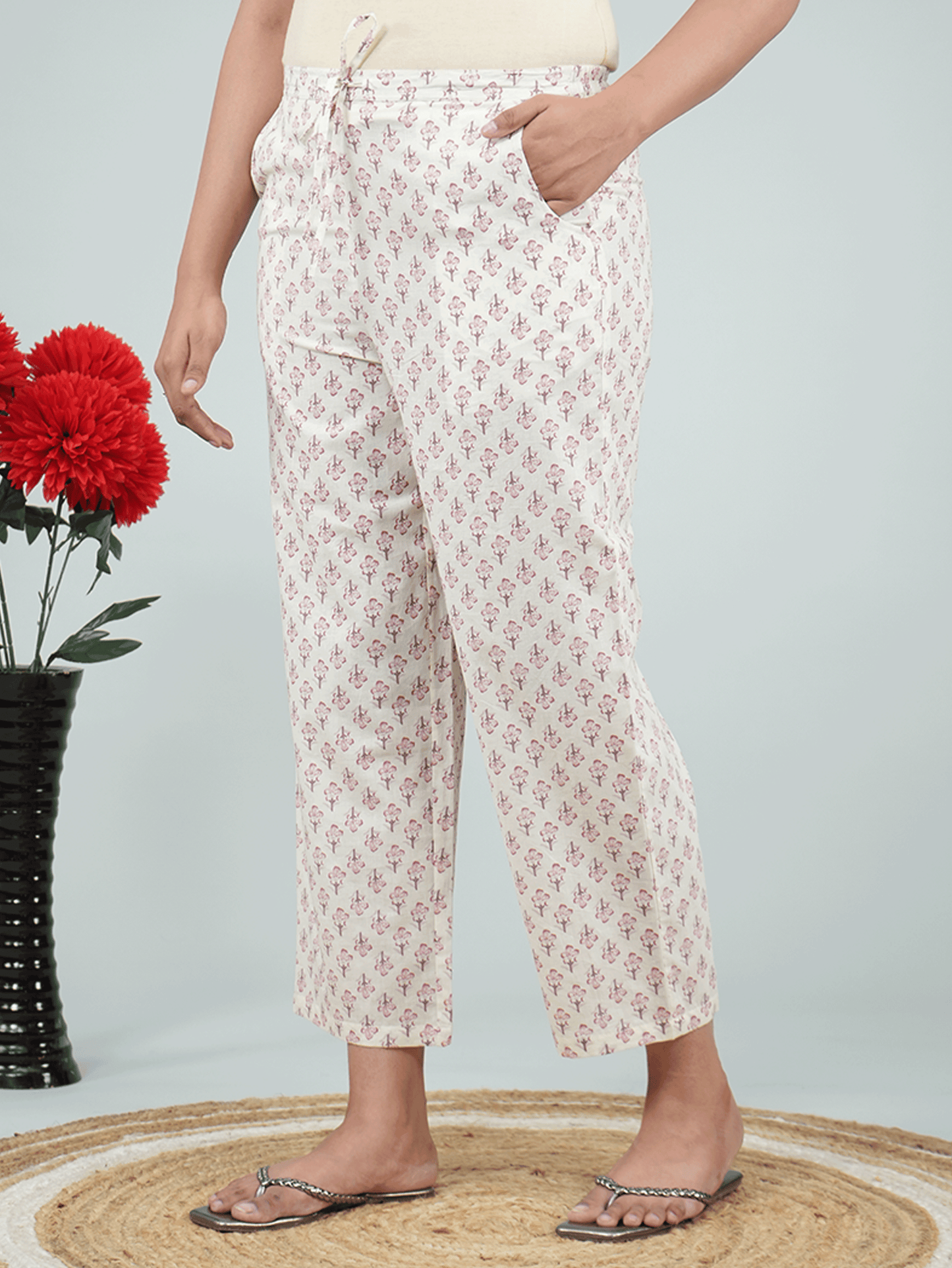 Embroidered Soft Cotton Floral Straight Peach Kurta