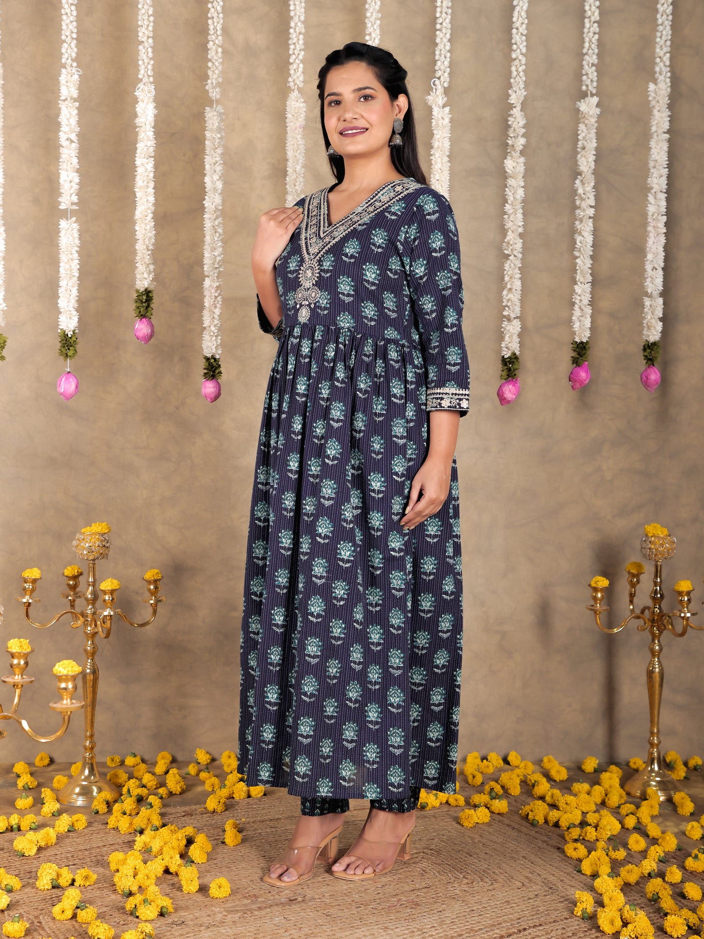 Embroidered Kantha Cotton Floral A-line Blue Kurta