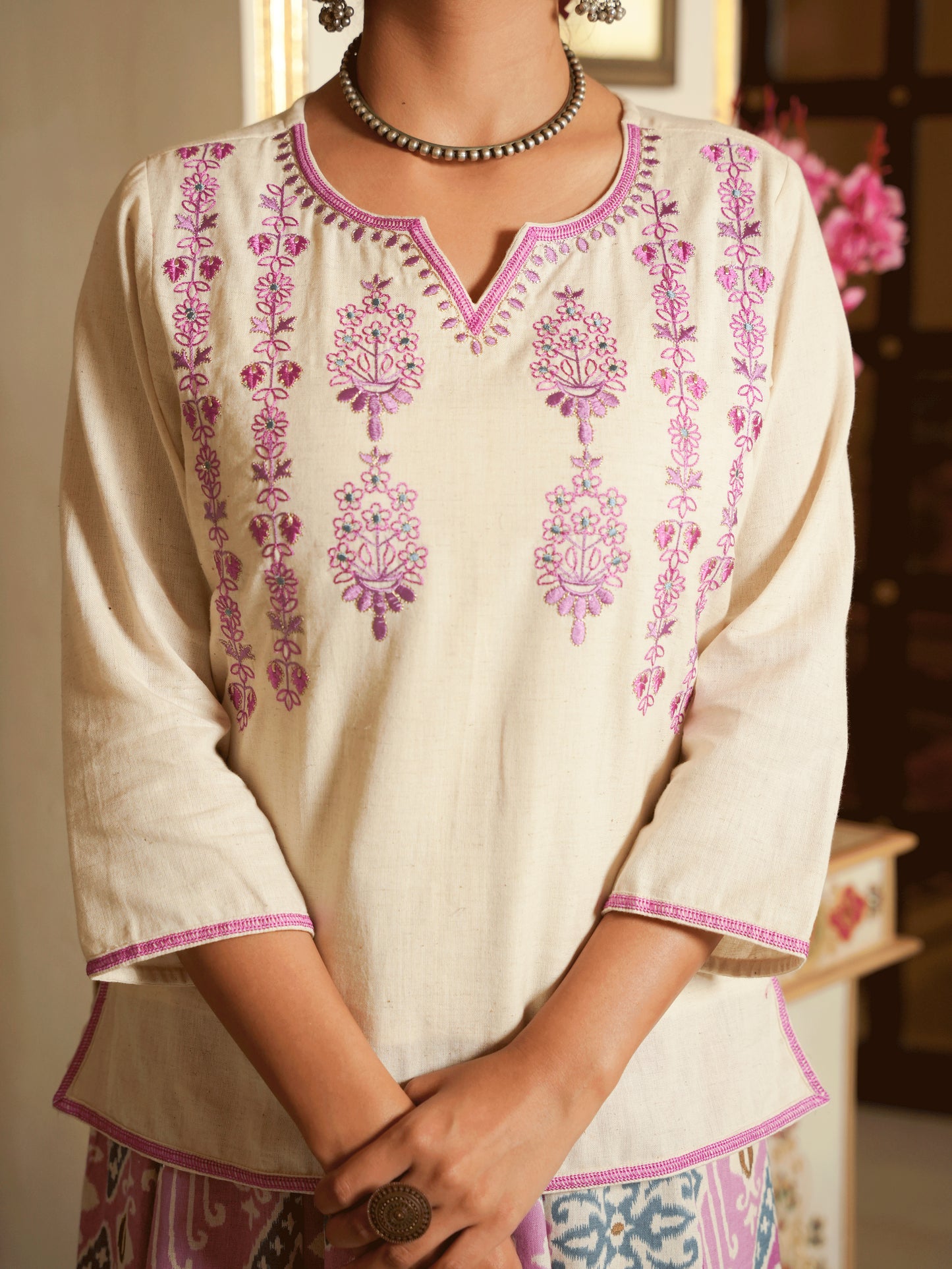 Embroidered Linen Cotton Solid Straight Off White Kurta