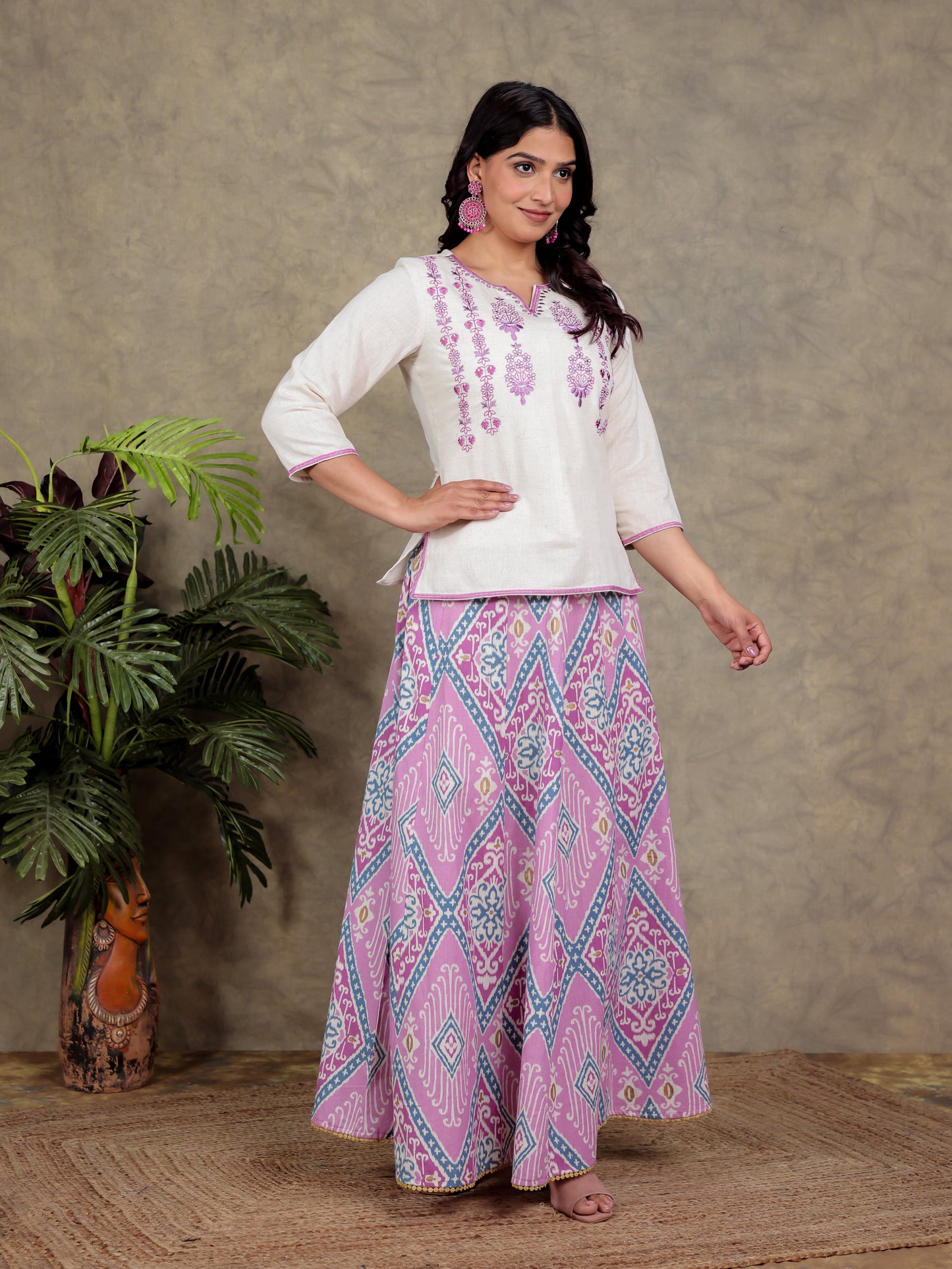Embroidered Linen Cotton Solid Straight Off White Kurta