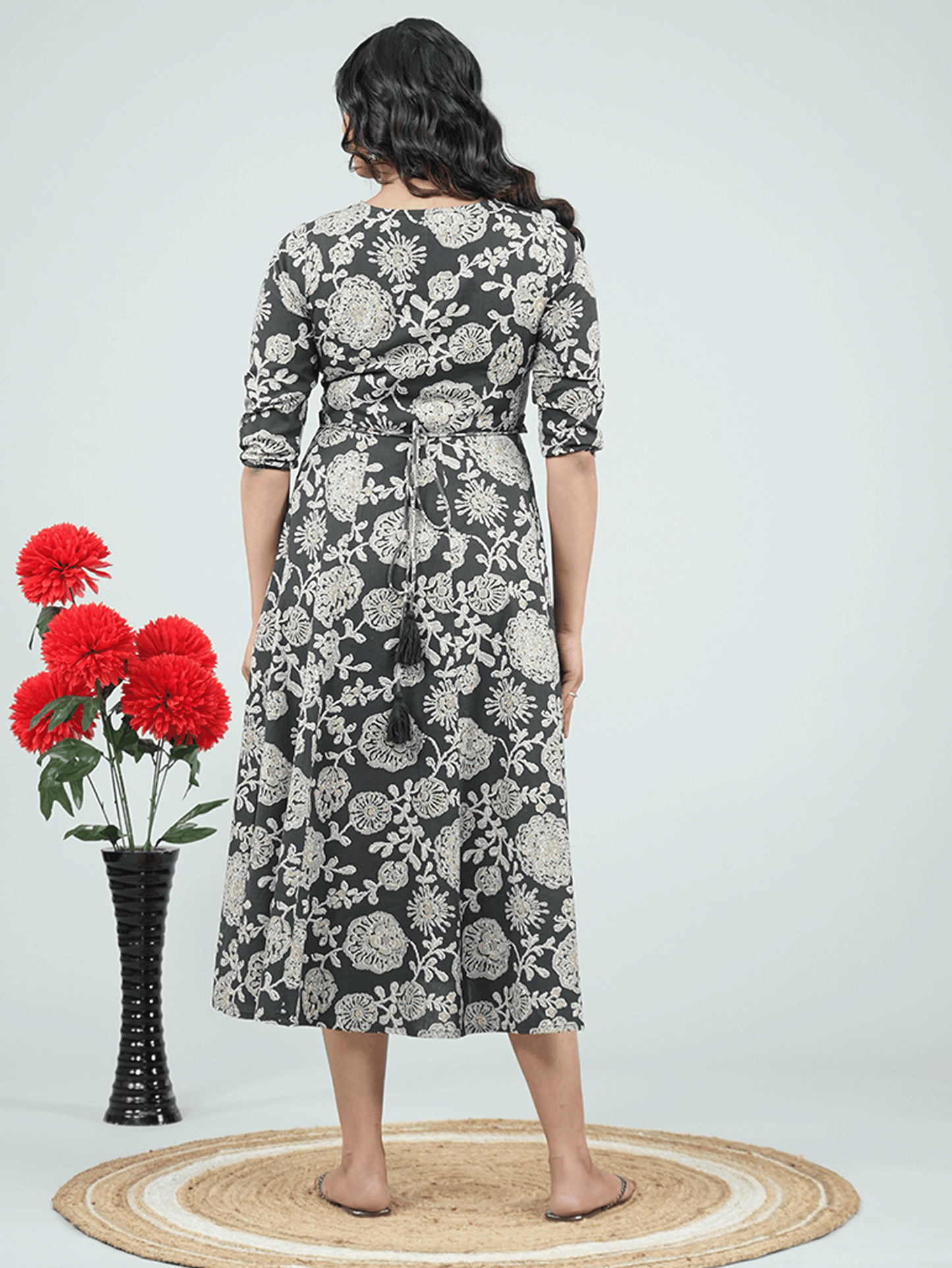 Embroidered Linen Cotton Floral Flared Black Dress