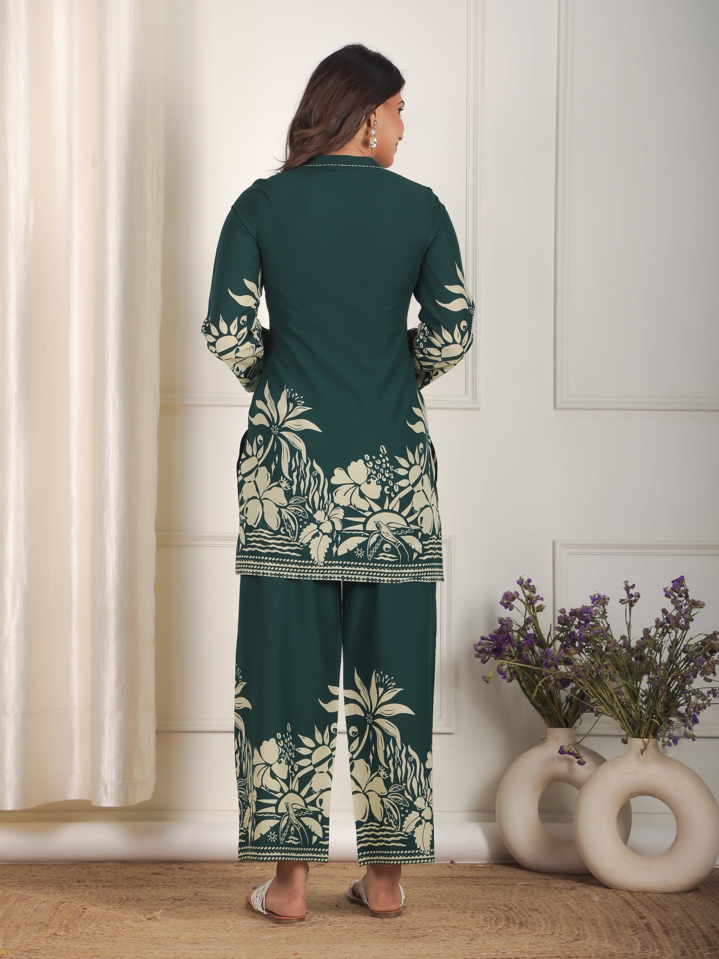 Embroidered Soft Cotton Placement Print Straight Green Kurta