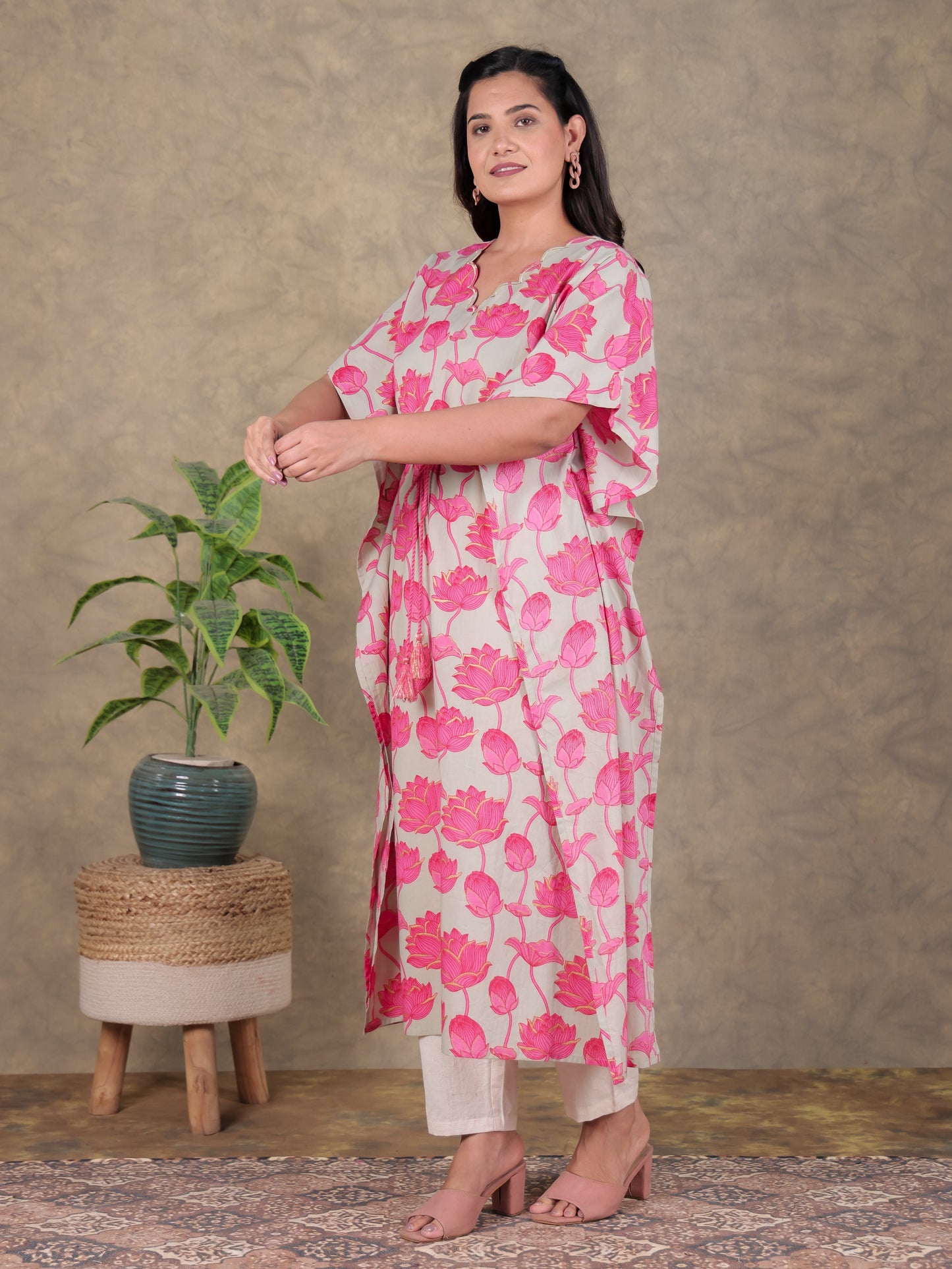 Embroidered Soft Cotton Floral Kaftan Grey Kurta
